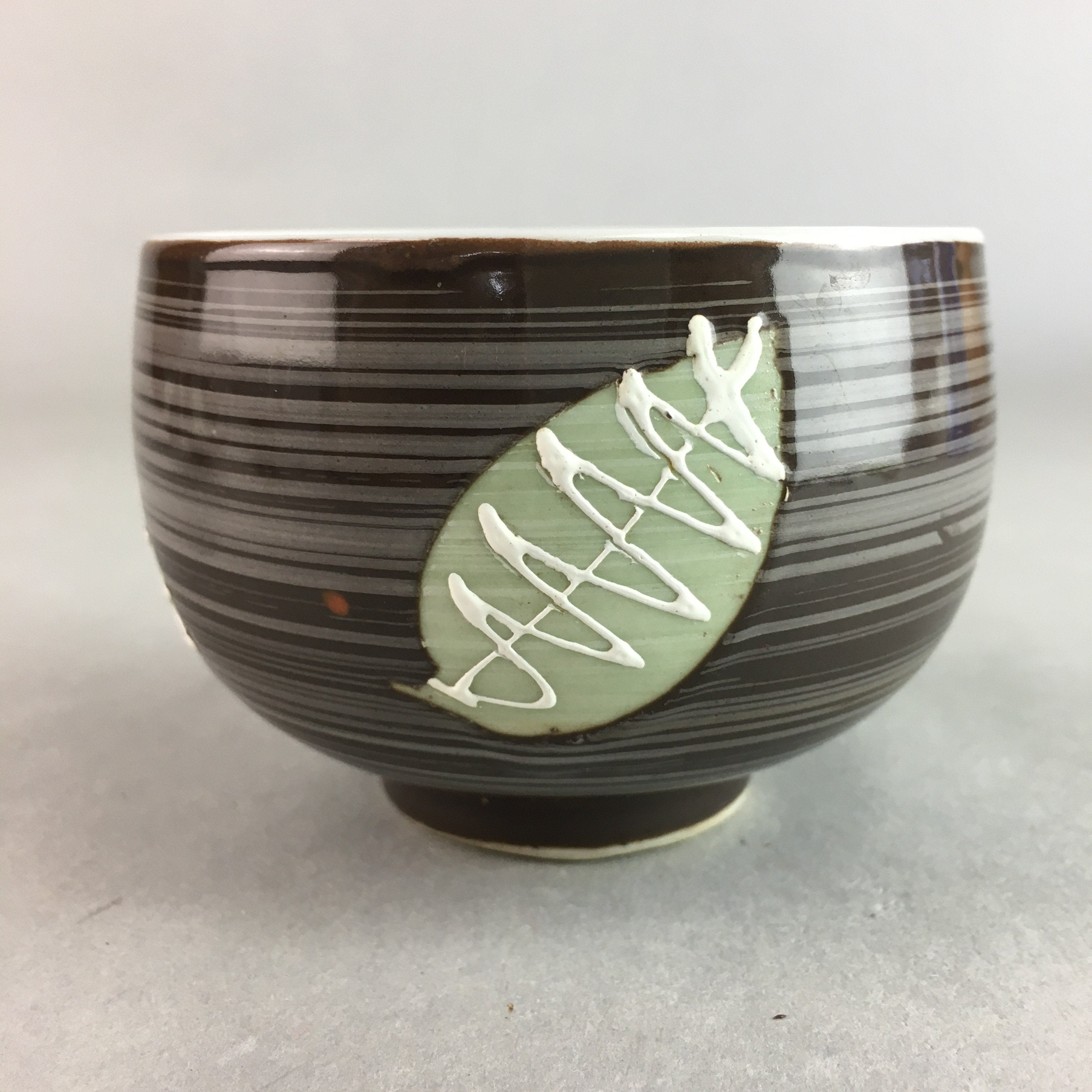 Japanese Porcelain Teacup Yunomi Vtg Sencha Brown Green Leaf Stripe TC150