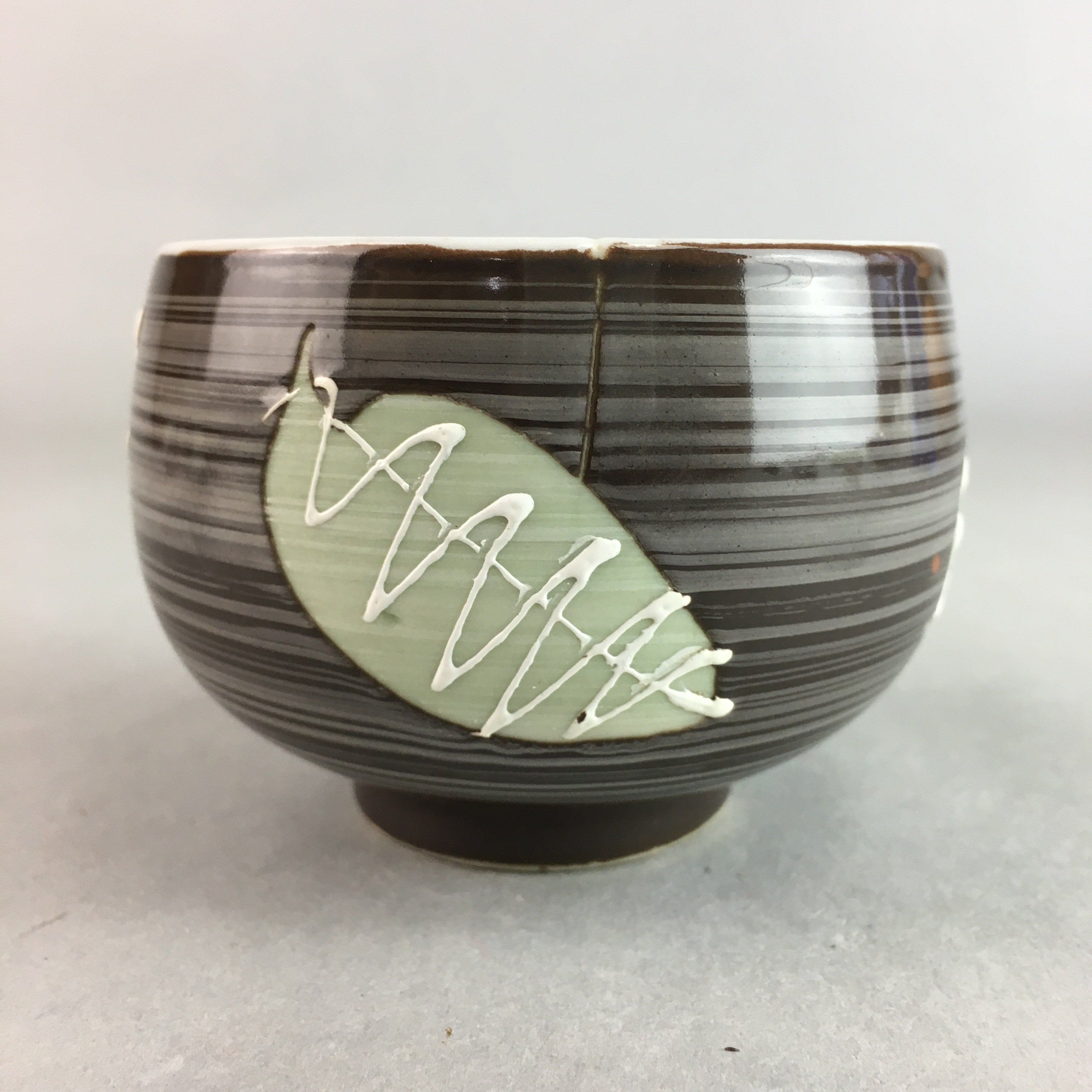 Japanese Porcelain Teacup Yunomi Vtg Sencha Brown Green Leaf Stripe TC150