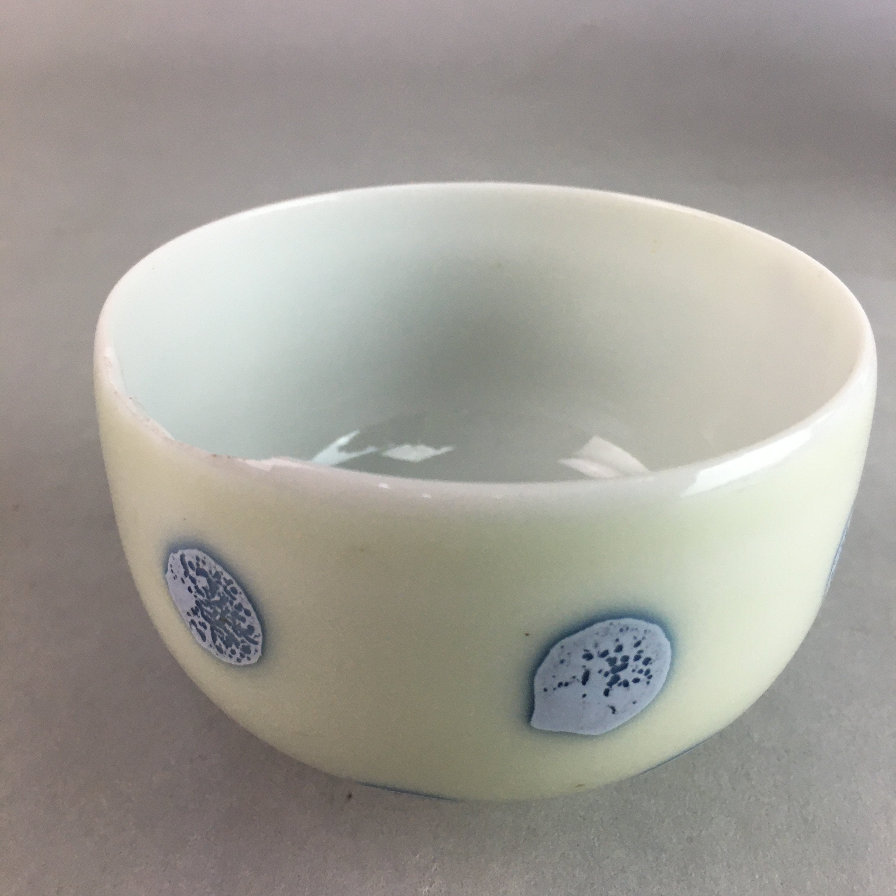 Japanese Porcelain Teacup Yunomi Vtg Sencha White Blue Dot Kanji TC124
