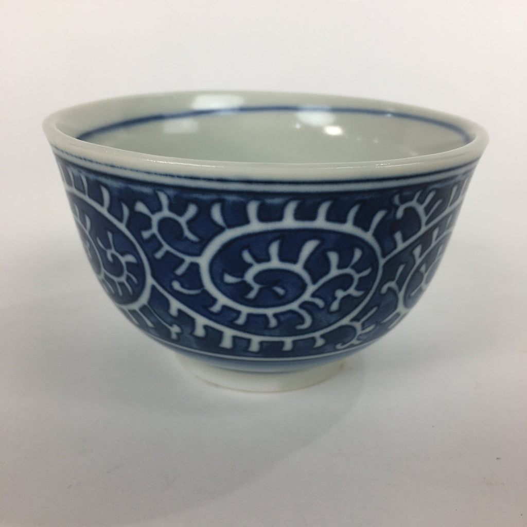 Japanese Porcelain Teacup Yunomi Vtg White Blue Karakusa pattern Sencha TC185