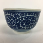 Japanese Porcelain Teacup Yunomi Vtg White Blue Karakusa pattern Sencha TC192