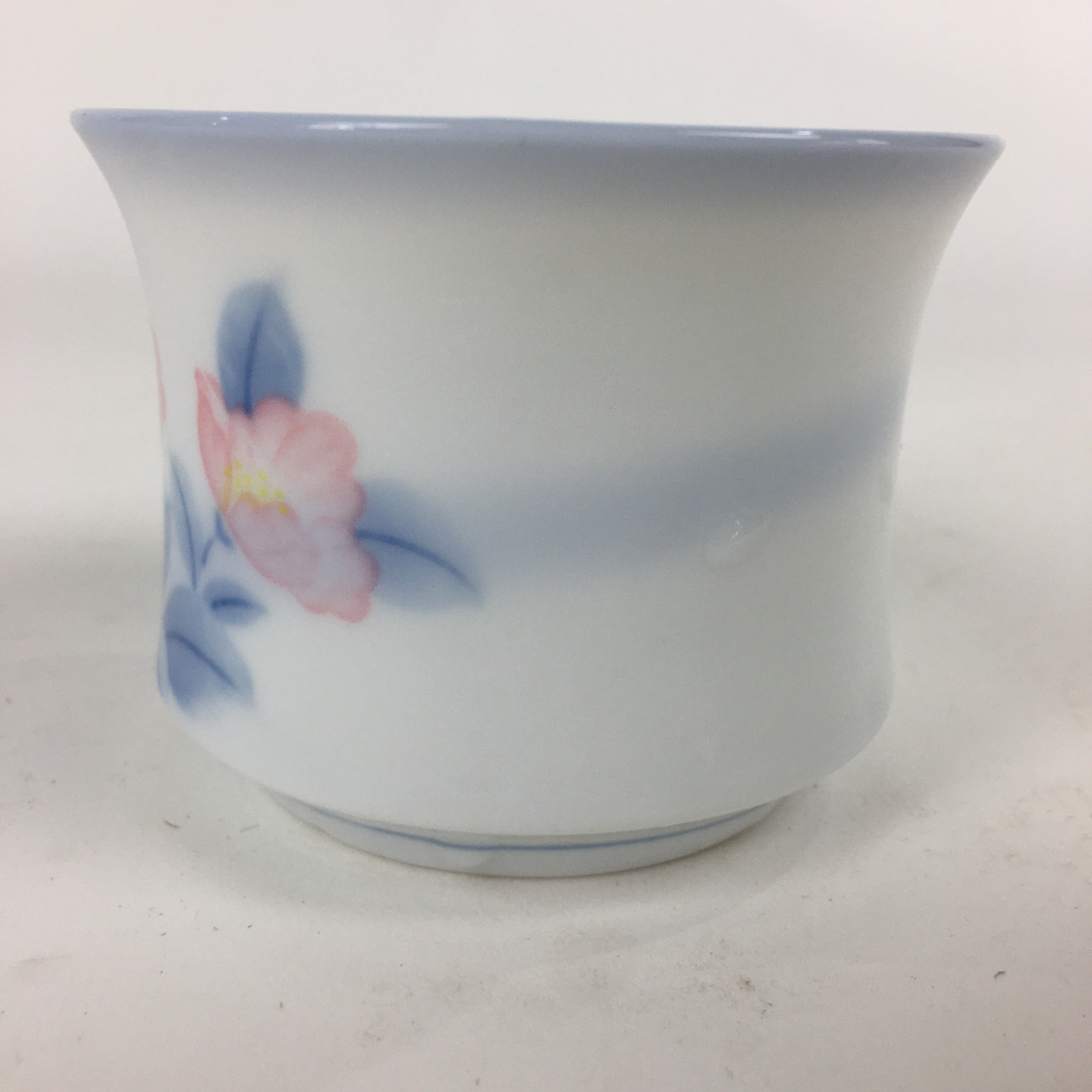 Japanese Porcelain Teacup Yunomi Vtg White Pink Flower Pottery Sencha TC269