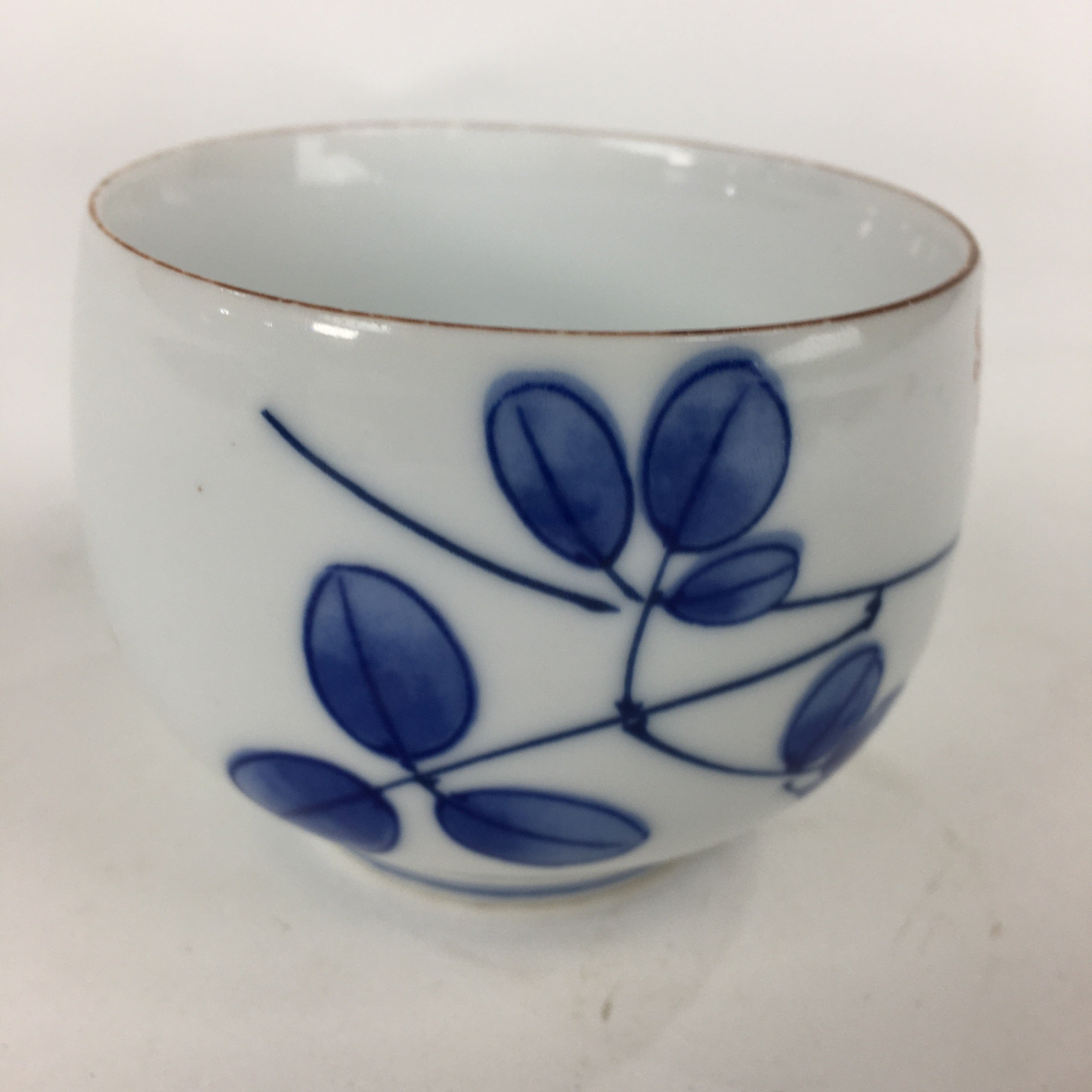 Japanese Porcelain Teacup Yunomi Vtg White Red Flower Pottery Sencha TC268