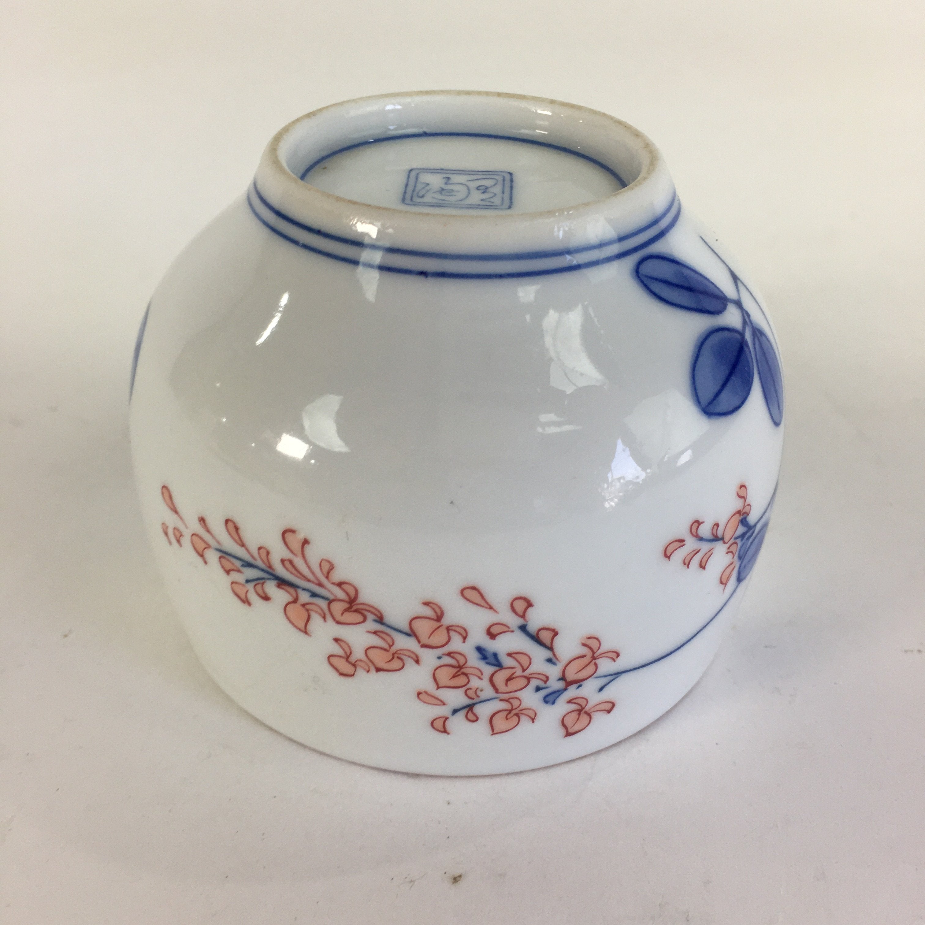 Japanese Porcelain Teacup Yunomi Vtg Wisteria Flower White Sencha TC212