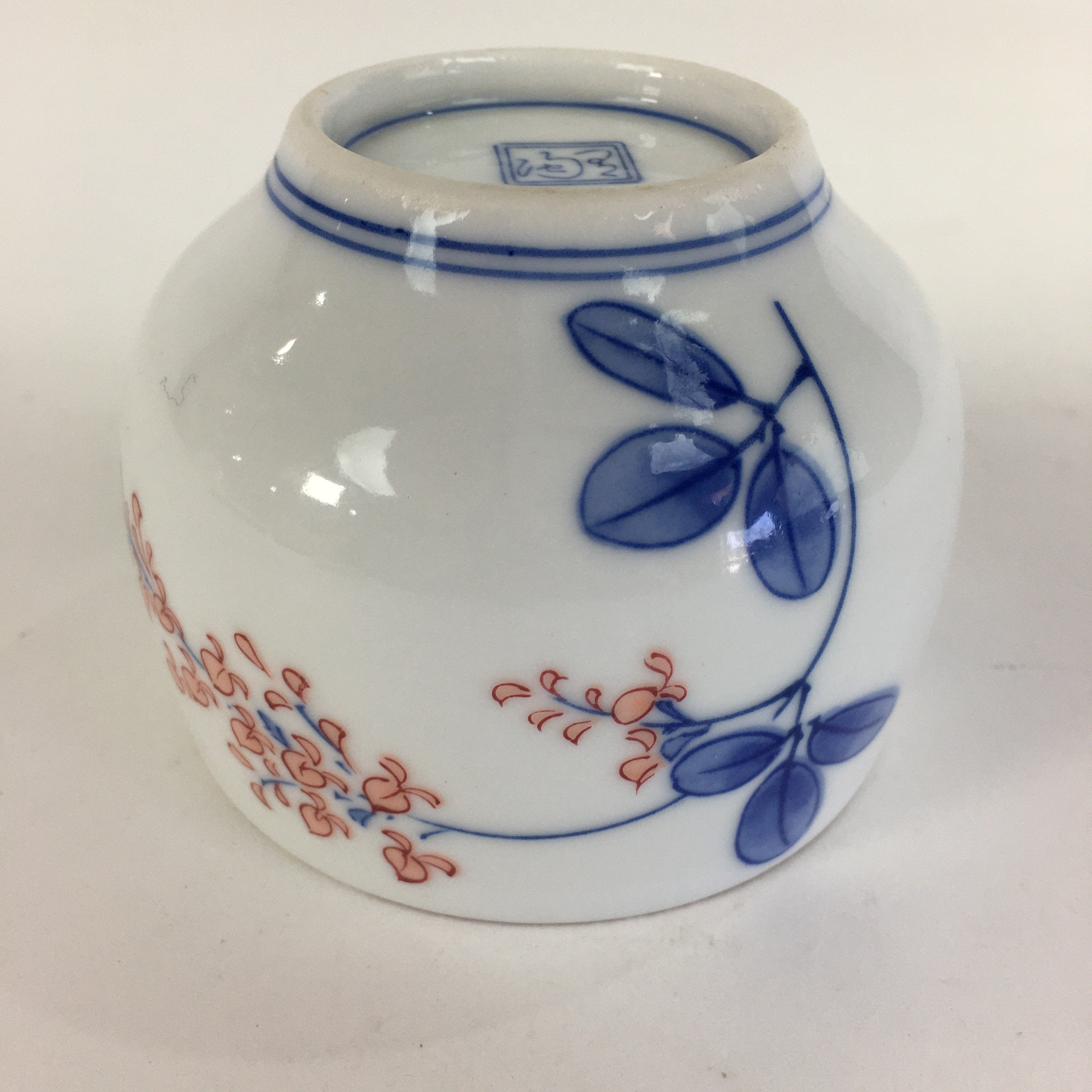 Japanese Porcelain Teacup Yunomi Vtg Wisteria Flower White Sencha TC213