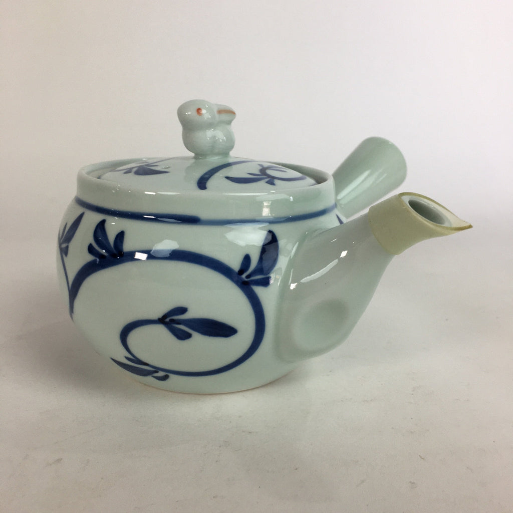 Japanese Porcelain Teapot 350ml Kyusu Arabesque Motifs Karakusamon Sencha PP566