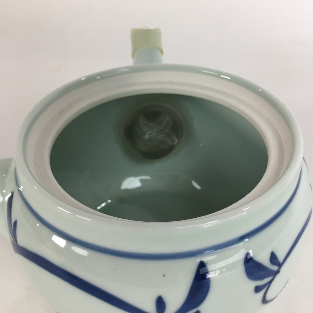 Japanese Porcelain Teapot 350ml Kyusu Arabesque Motifs Karakusamon Sencha PP566