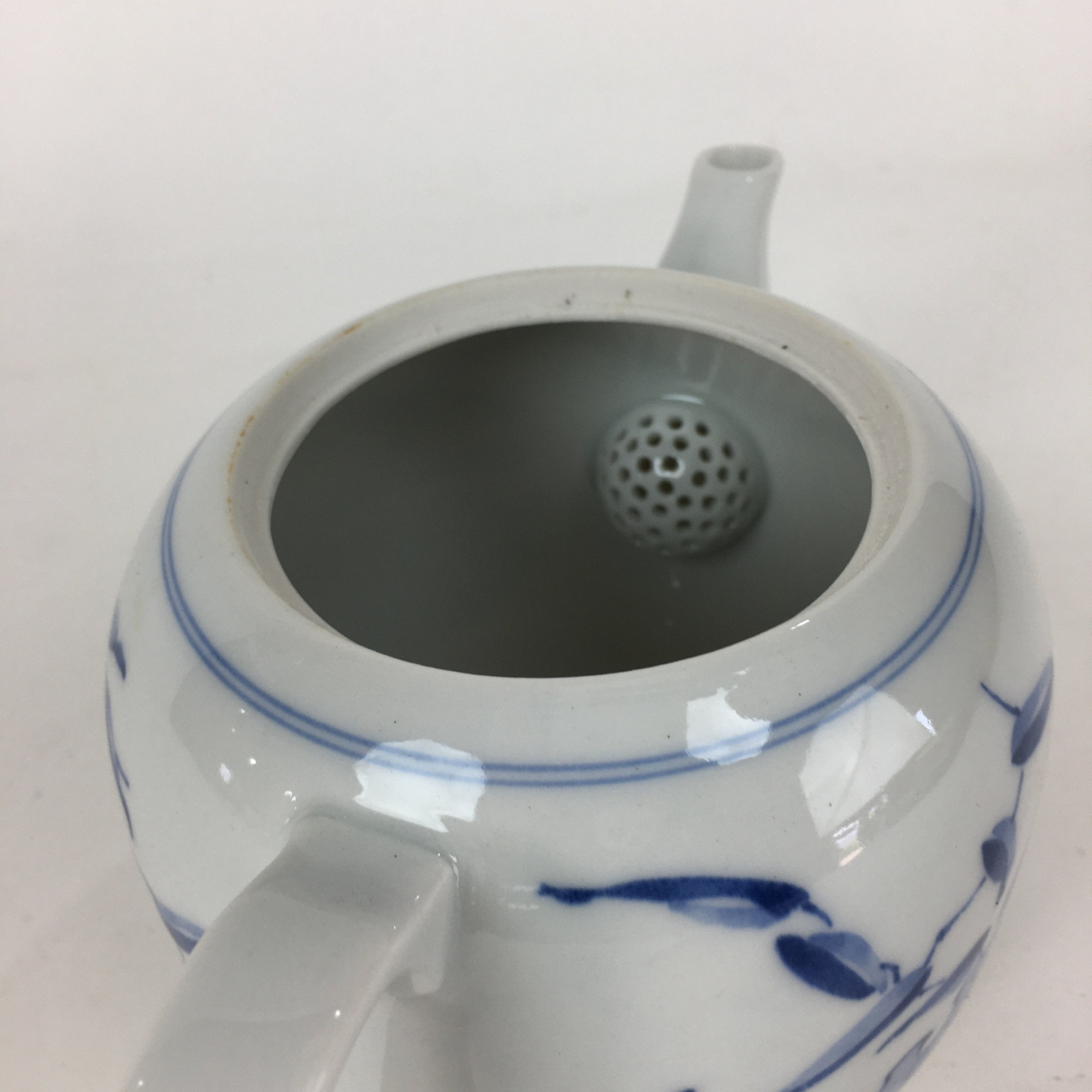Japanese Porcelain Teapot Vtg Kyusu Pottery White Blue Sometsuke Sencha PP595