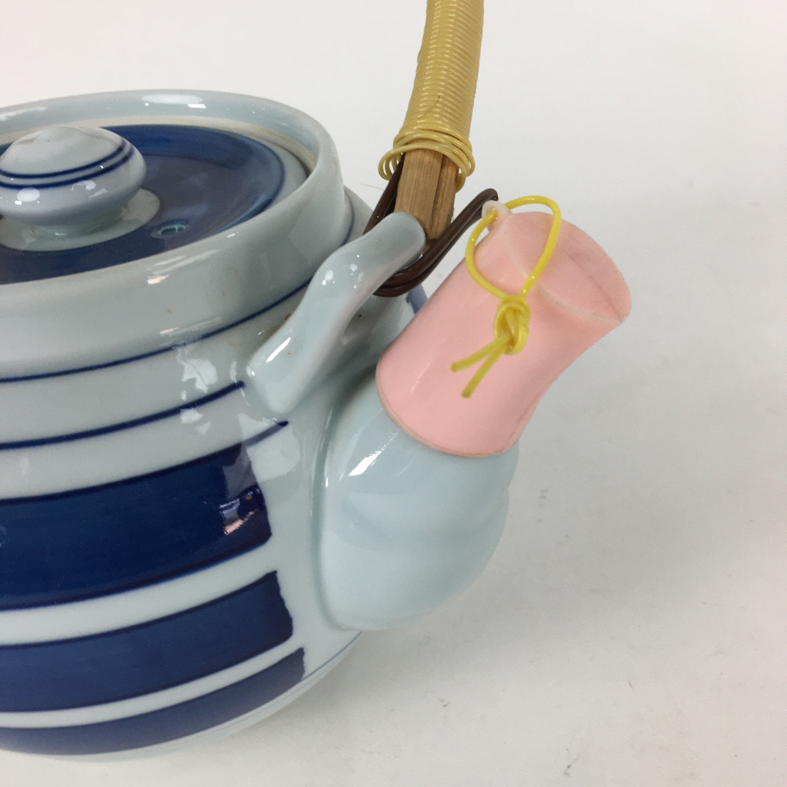 Japanese Porcelain Teapot Vtg Kyusu Pottery White Blue Stripes Sencha PP594
