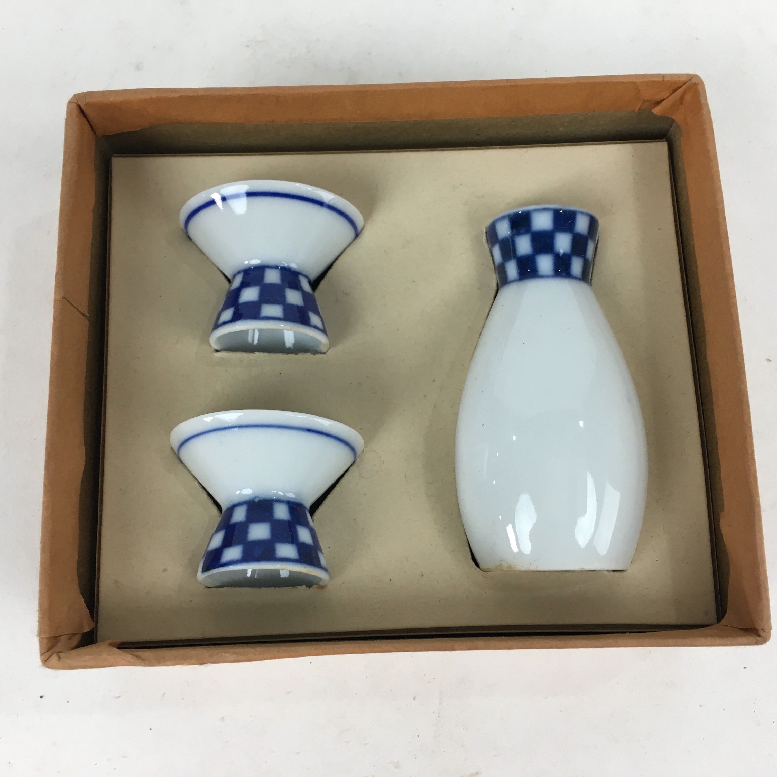 Japanese Porcelain Tiny Sake Cup Bottle Set Vtg Guinomi Tokkuri Ornament PX584