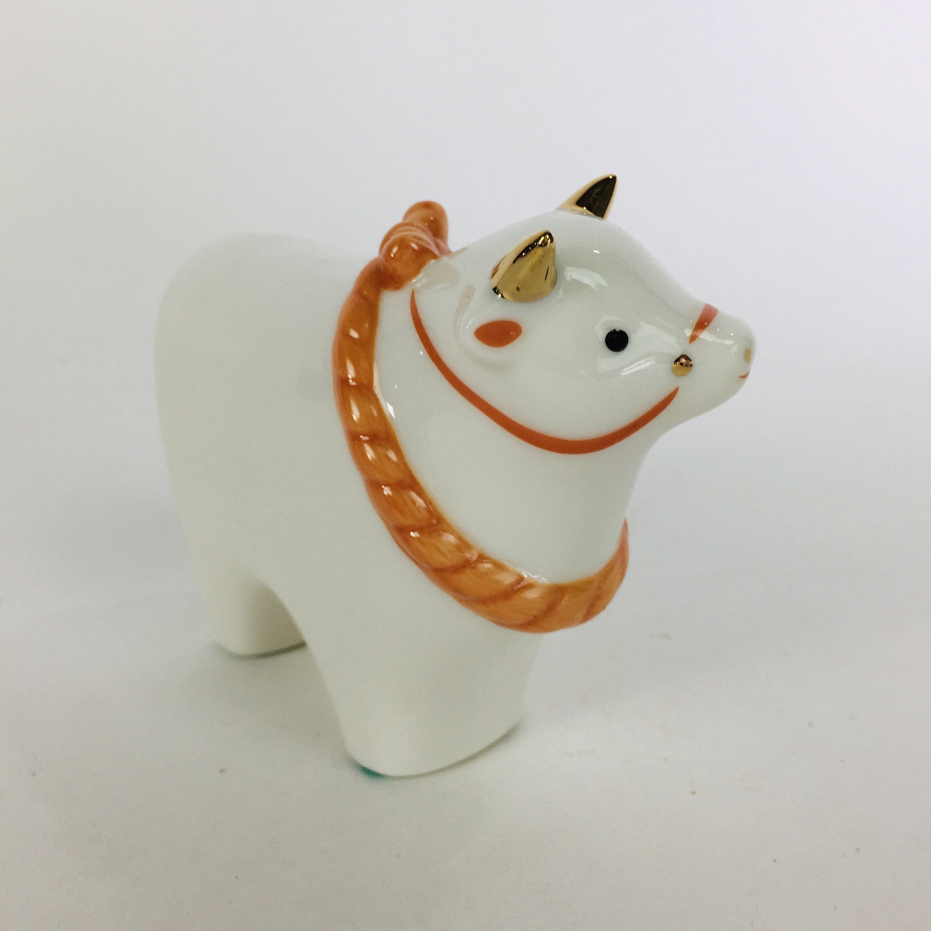 Japanese Porcelain Zodiac Cow Doll Vtg White Lucky Charm Statue Figurine BD665