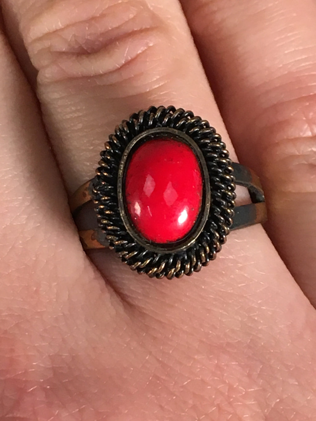 Japanese Ring Vtg Cloisonné Red Head Metal Shank Adjustable JK81