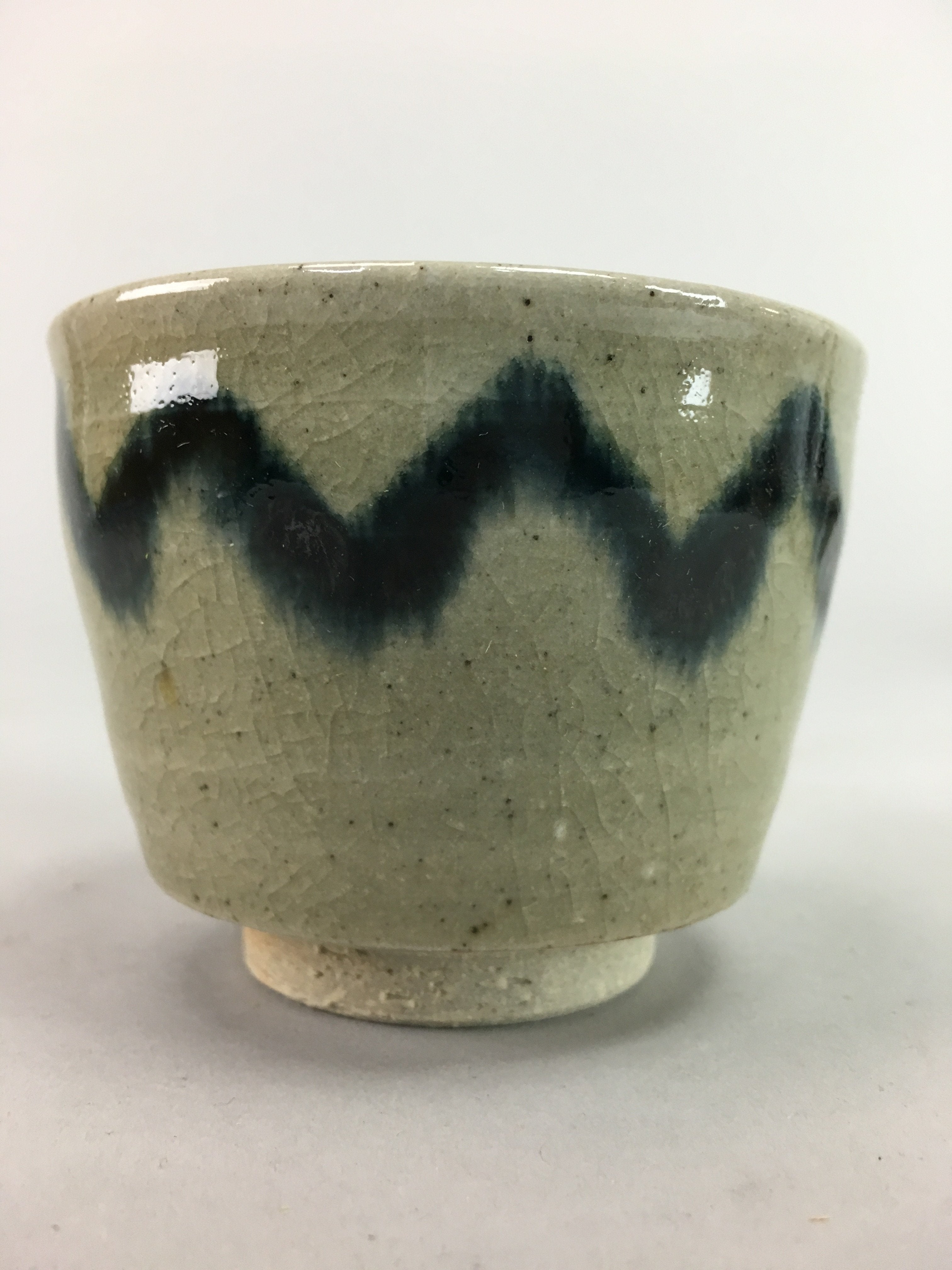 Japanese Seto Ware Ceramic Teacup Yunomi Vtg Pottery Crackle glaze PT58