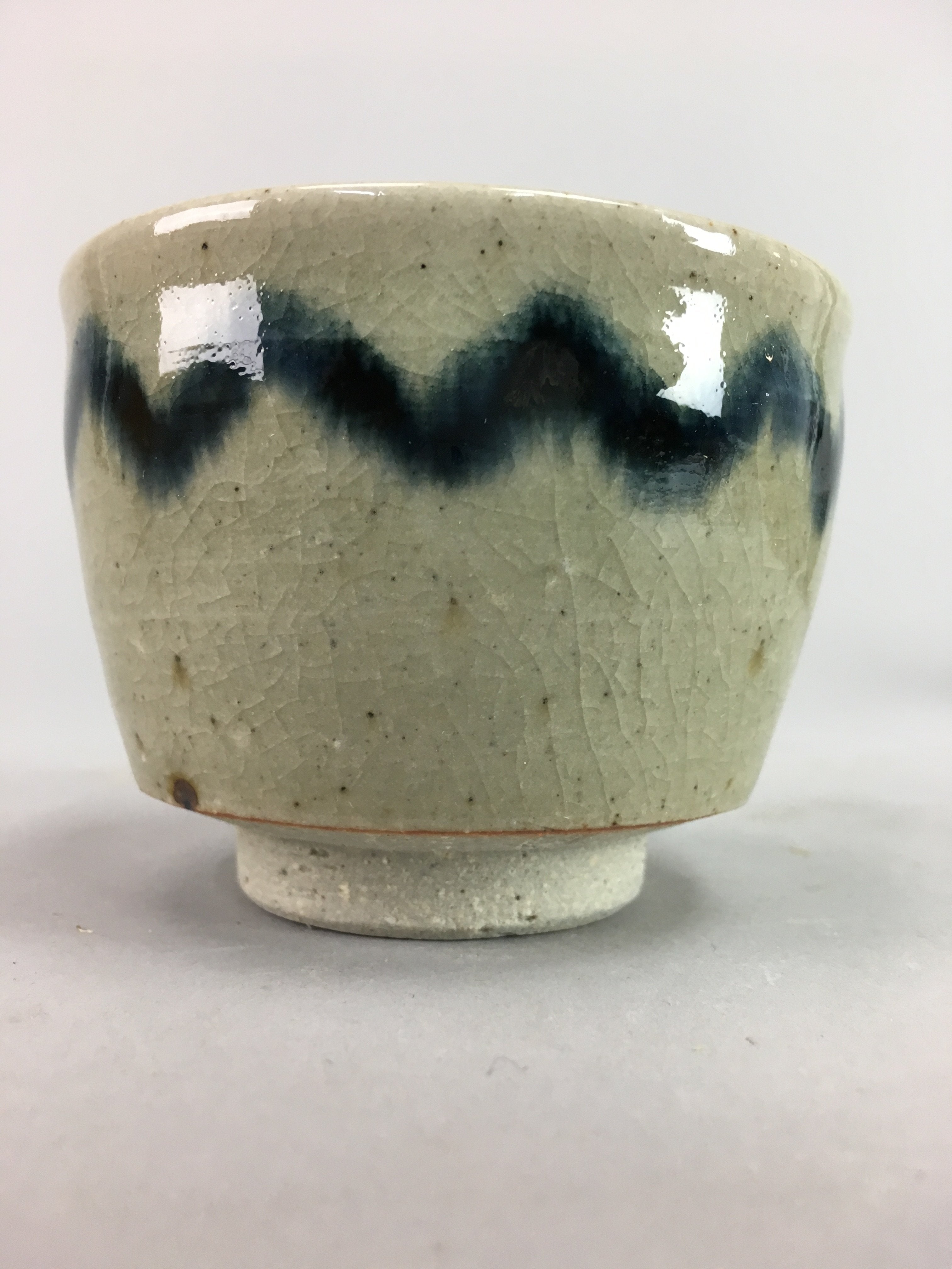 Japanese Seto Ware Ceramic Teacup Yunomi Vtg Pottery Crackle glaze PT59