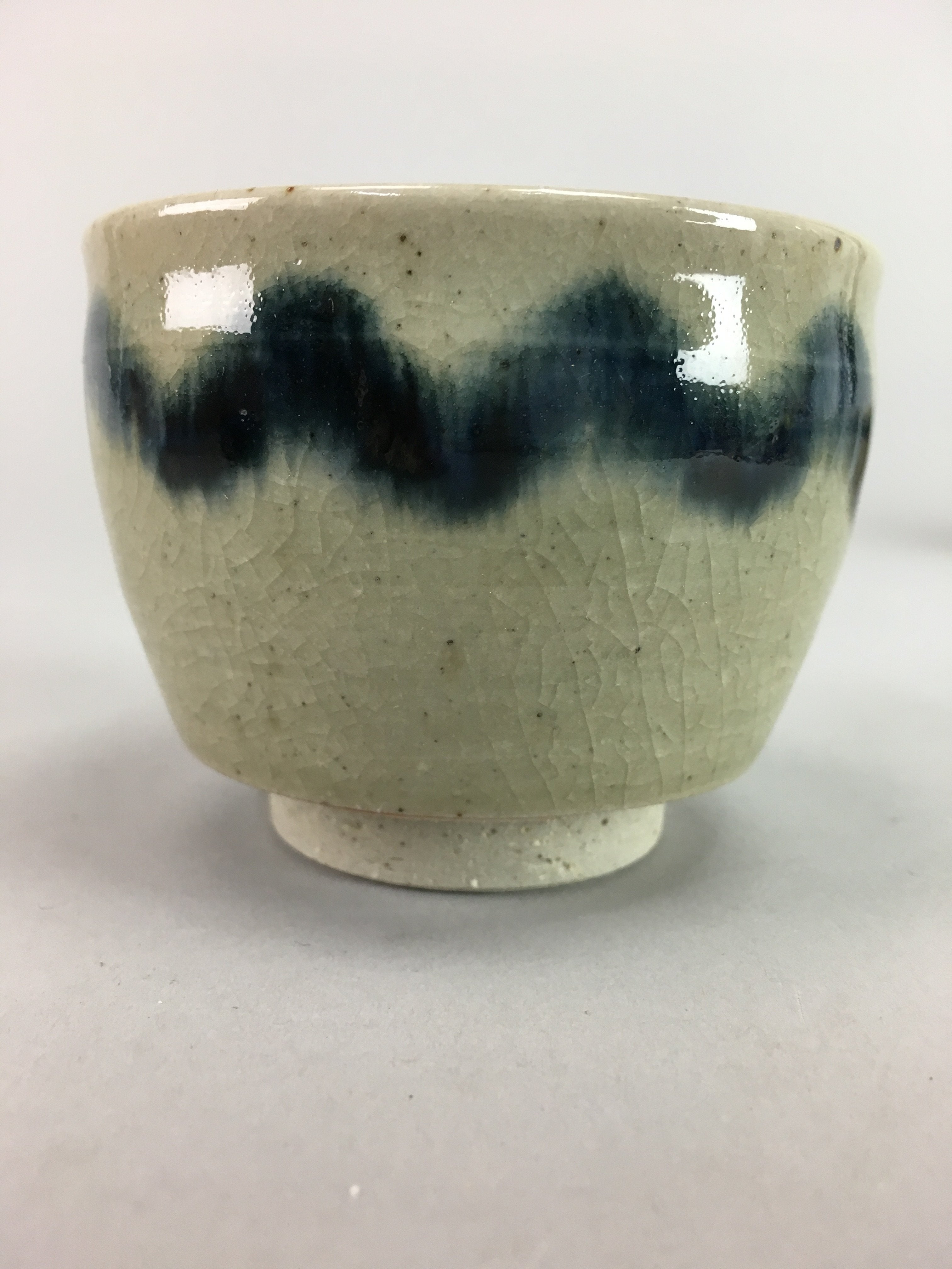 Japanese Seto Ware Ceramic Teacup Yunomi Vtg Pottery Crackle glaze PT61