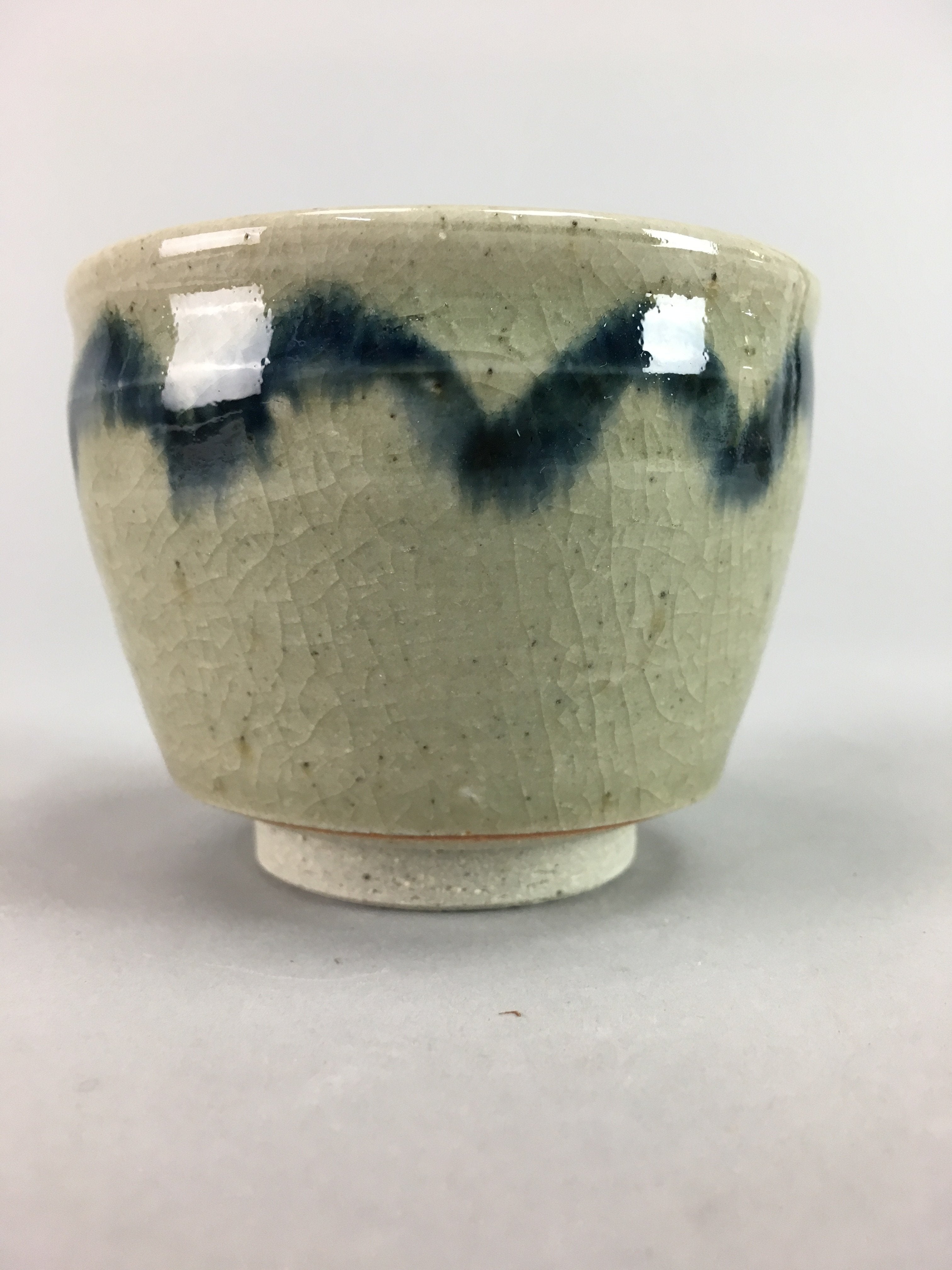 Japanese Seto Ware Ceramic Teacup Yunomi Vtg Pottery Crackle glaze PT63