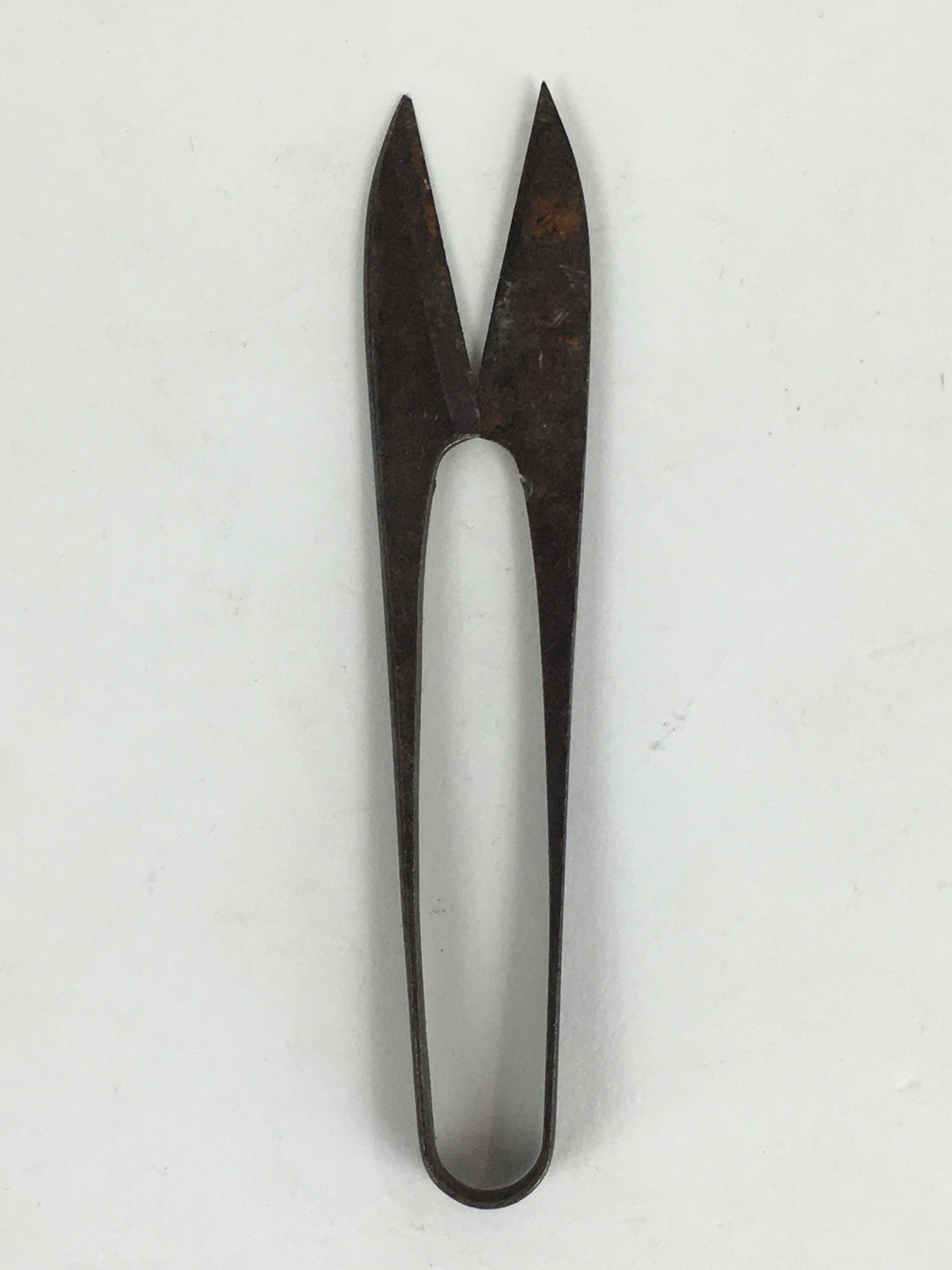 Japanese Sewing Scissors Vtg Iron Small Thread Trimmer Scissors T96