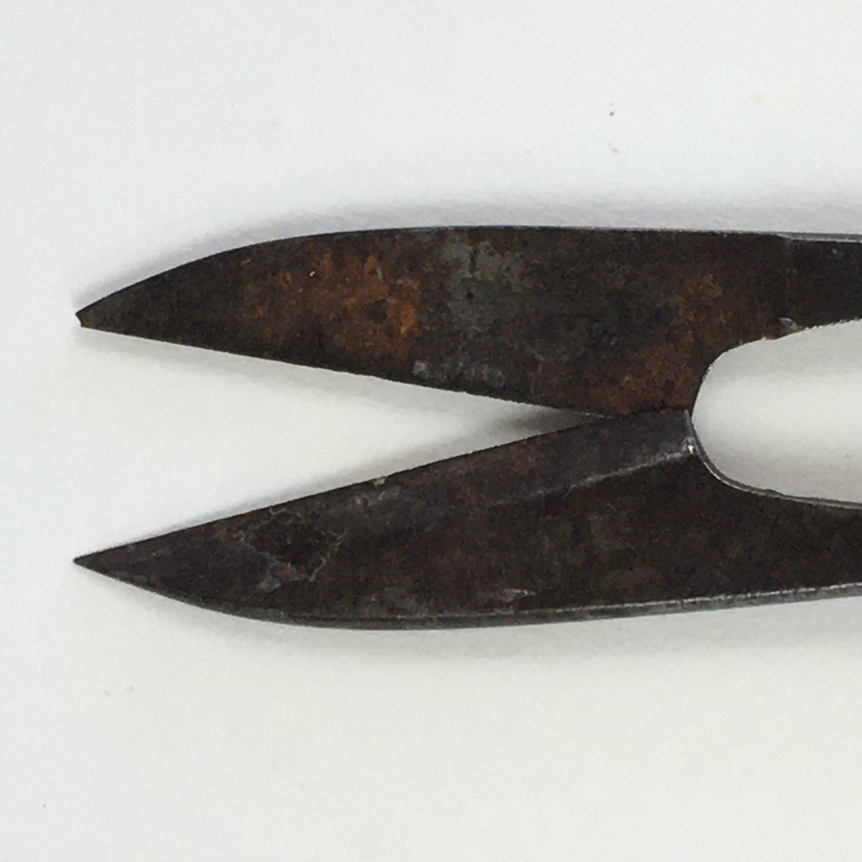 Japanese Sewing Scissors Vtg Iron Small Thread Trimmer Scissors T96