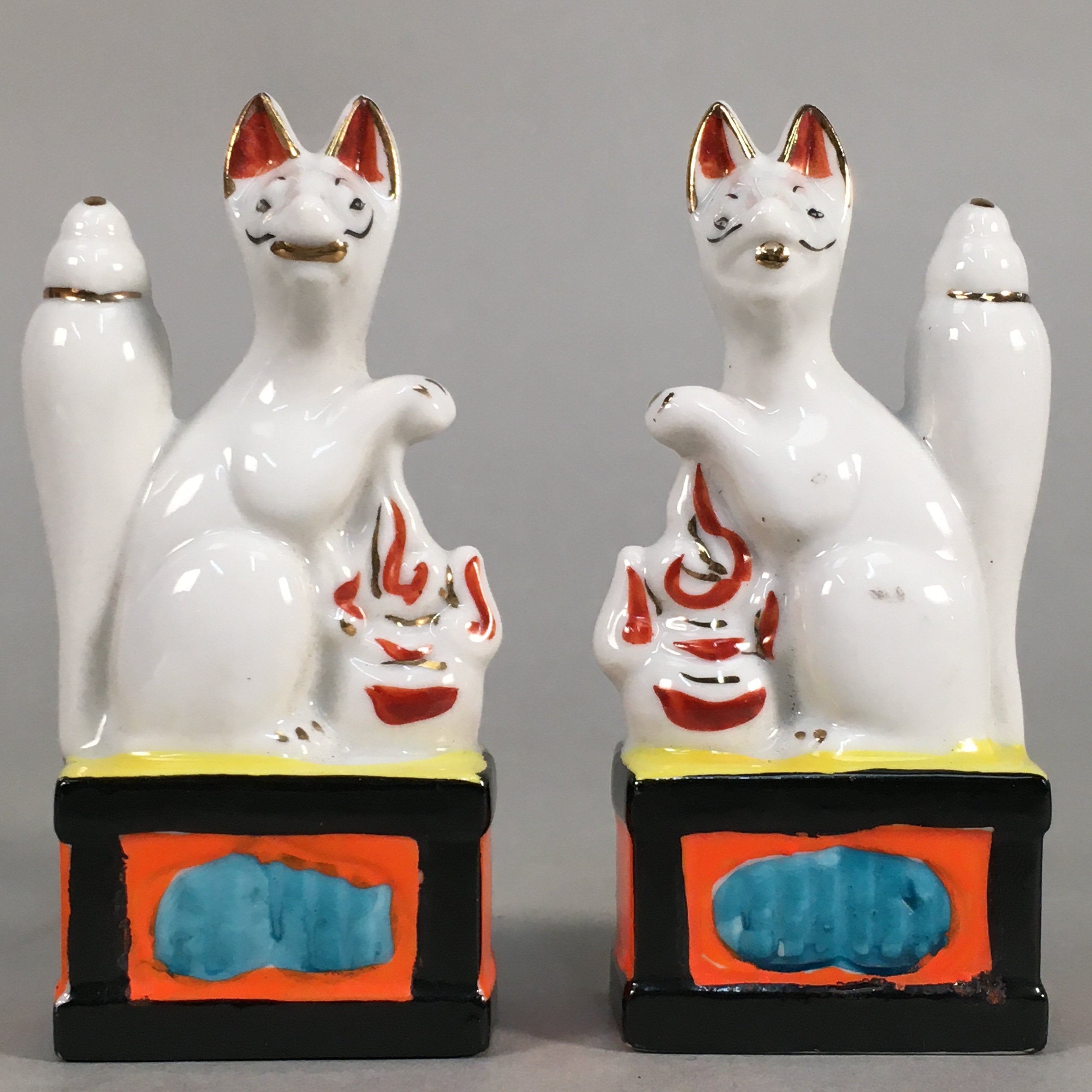 Japanese Shinto Altar Fitting Porcelain Fox Figurine Pair Vtg Inari Okimono BD5