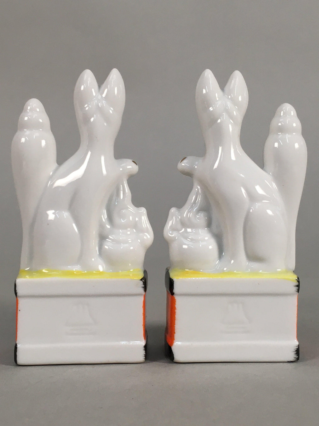 Japanese Shinto Altar Fitting Porcelain Fox Figurine Pair Vtg Inari Okimono BD5