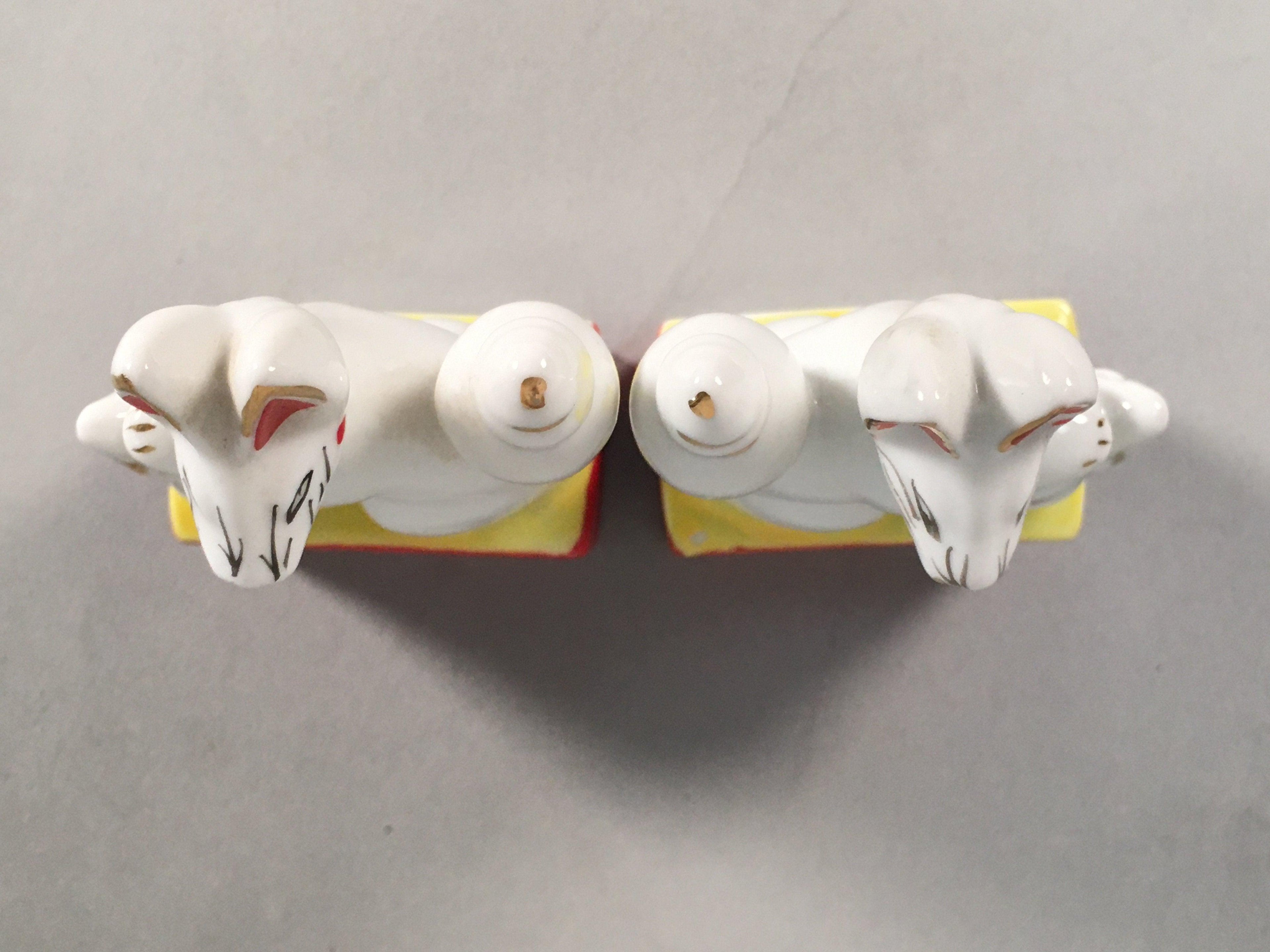 Japanese Shinto Altar Fitting Porcelain Fox Figurine Pair Vtg Inari Okimono BD59