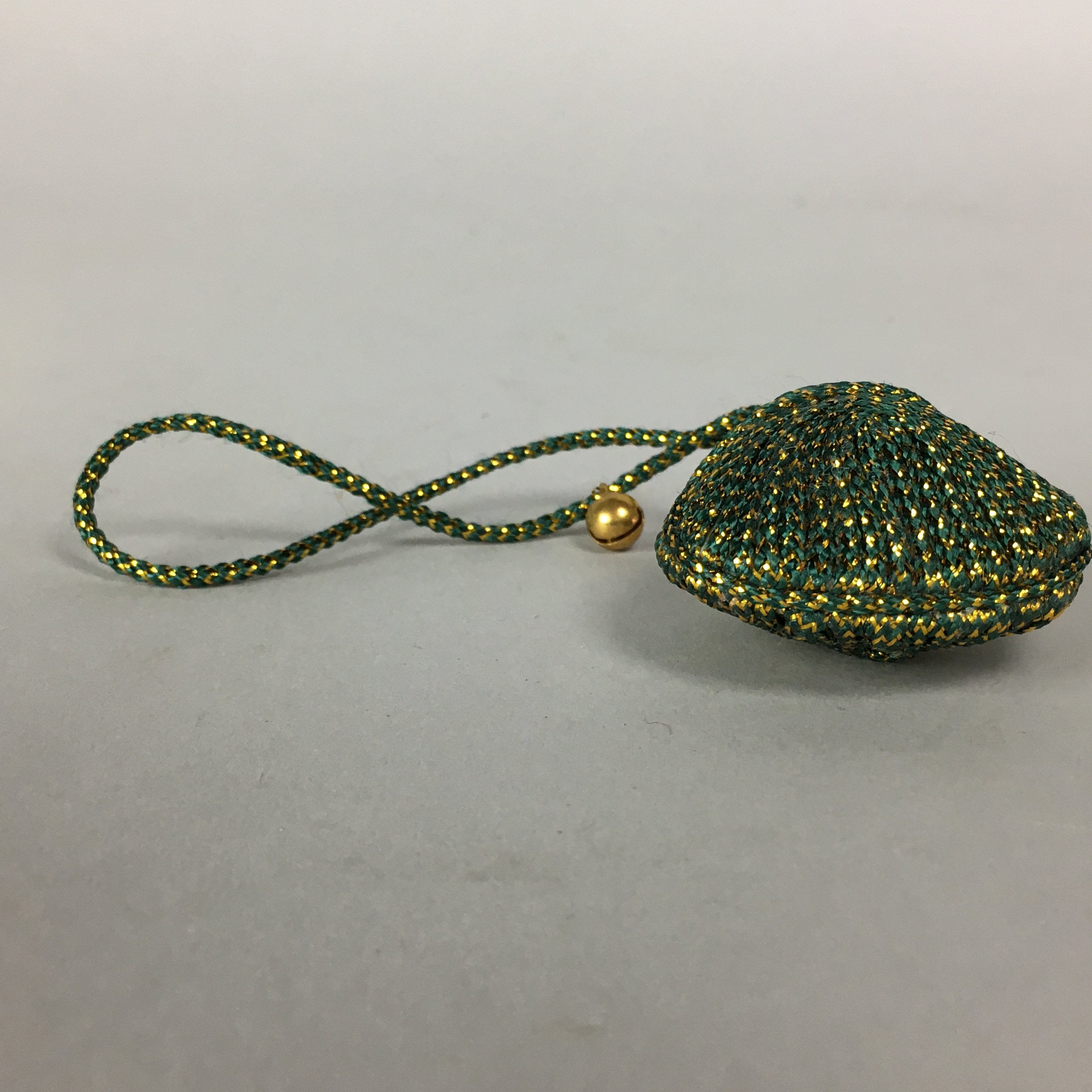 Japanese Silk Clam Shell Bell Charm Kimono Cover Vtg Handmade Ornament JB25