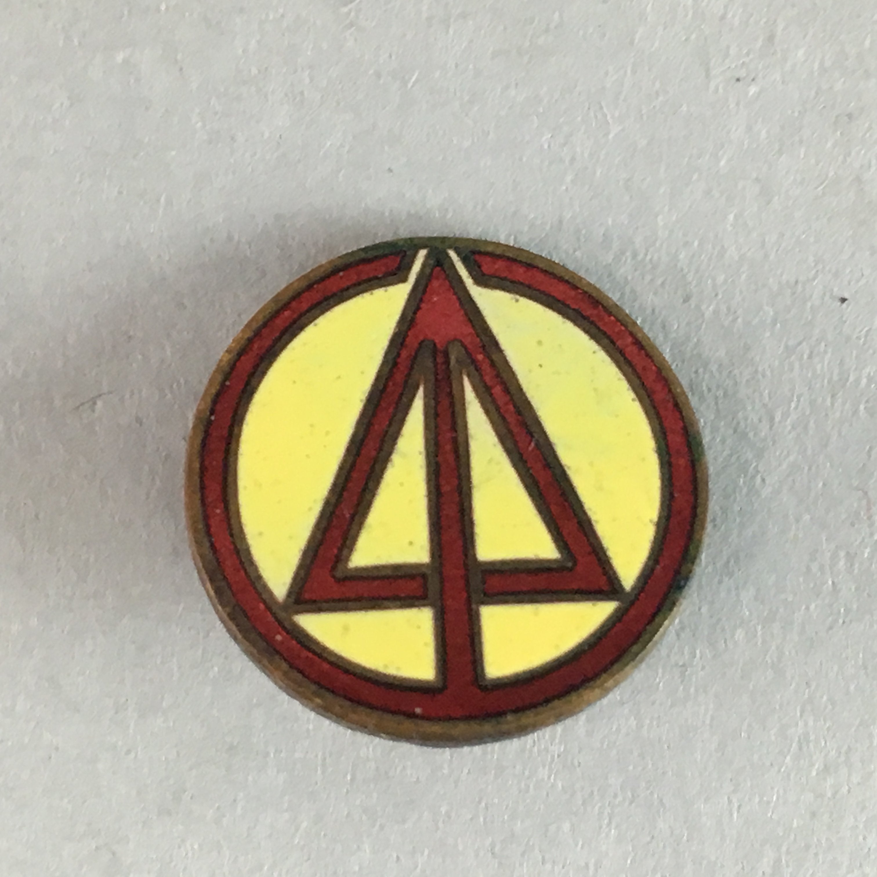 Japanese Small Badge Vtg Metal Brooch Round School Pin Tree J732