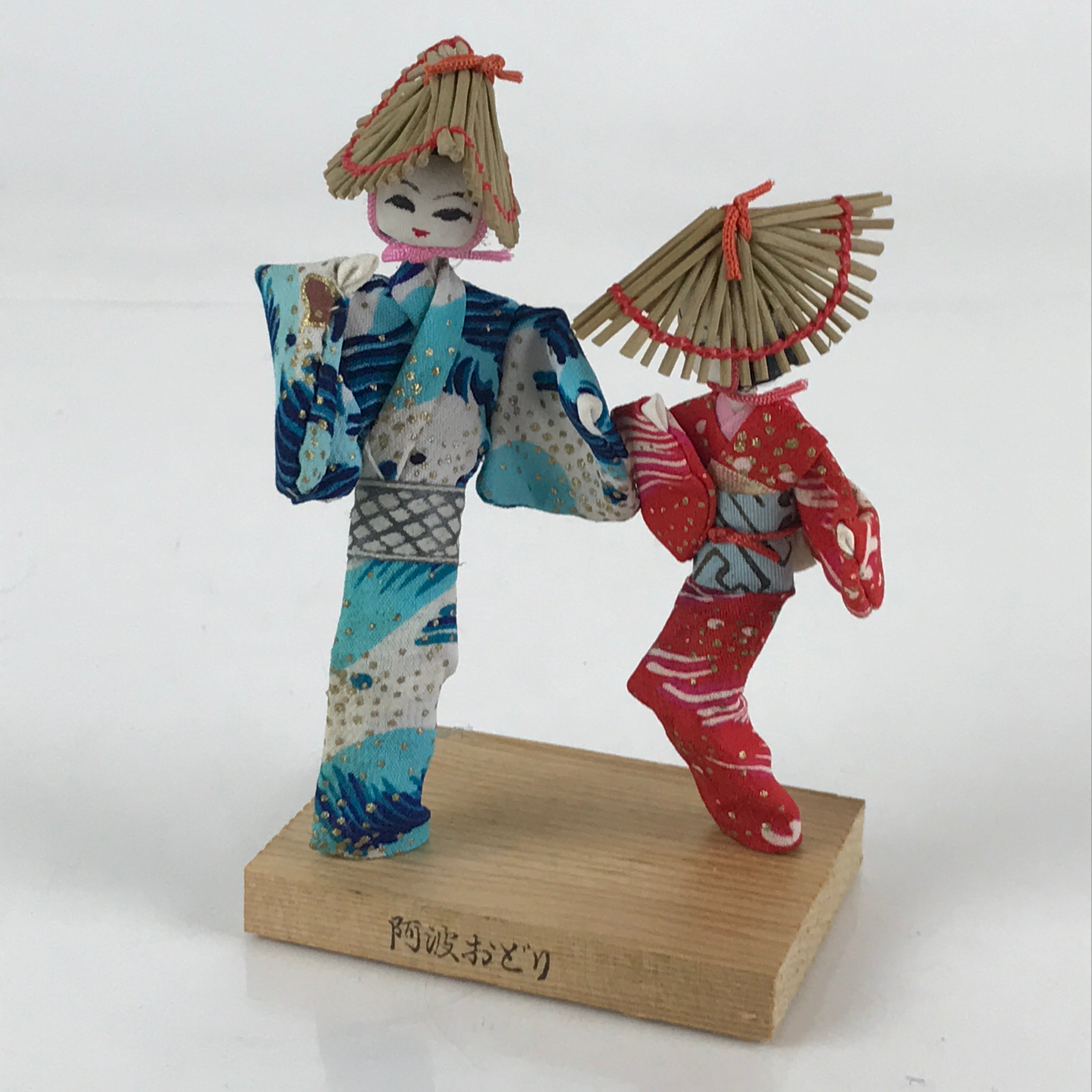 Japanese Small Ornament Vtg Handmade Kimono Awaodori Dance Figurine PX648