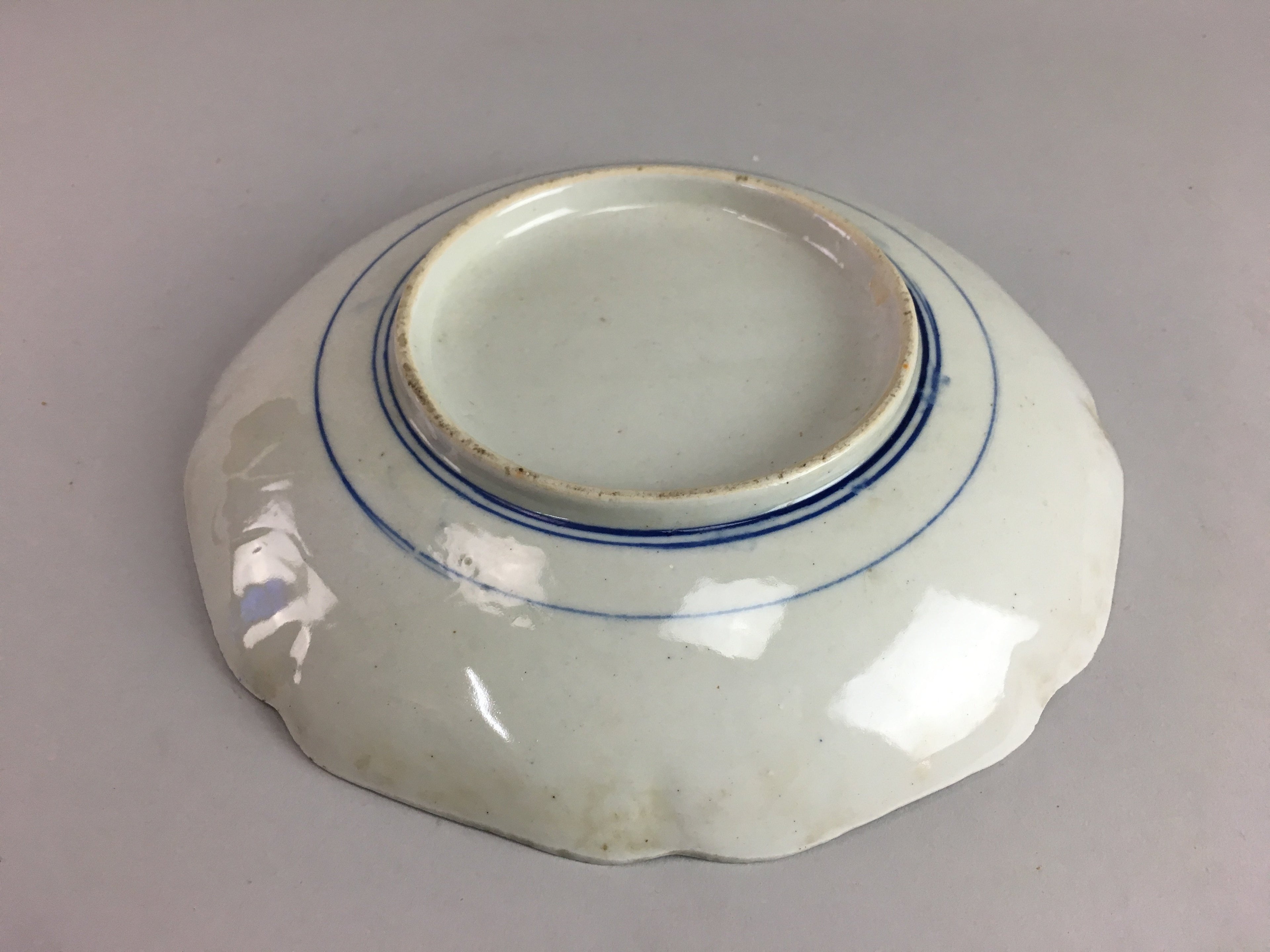Japanese Sometsuke Porcelain Plate Vtg Floral Flower Vine Leaf Blue White PT488