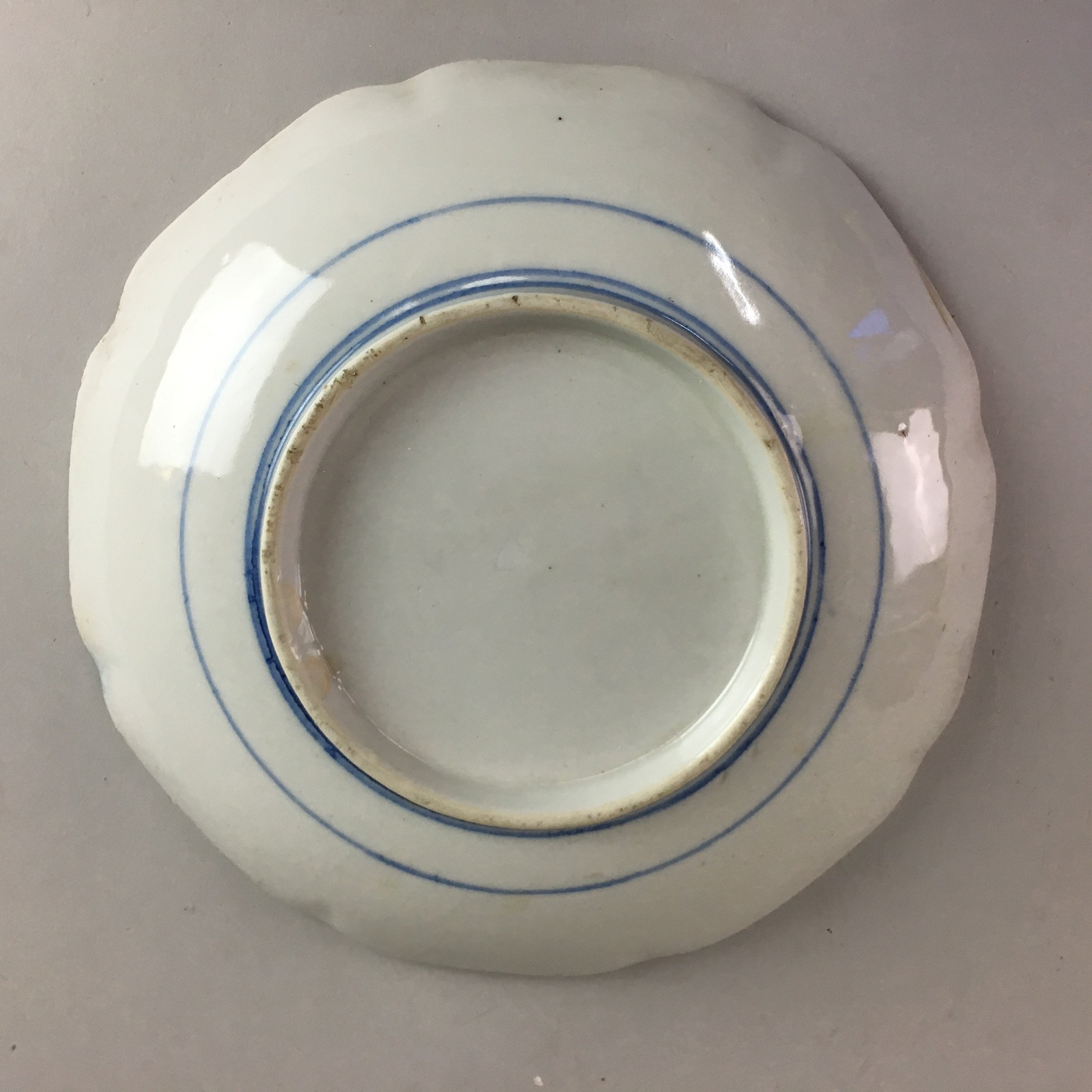Japanese Sometsuke Porcelain Plate Vtg Floral Flower Vine Leaf Blue White PT491