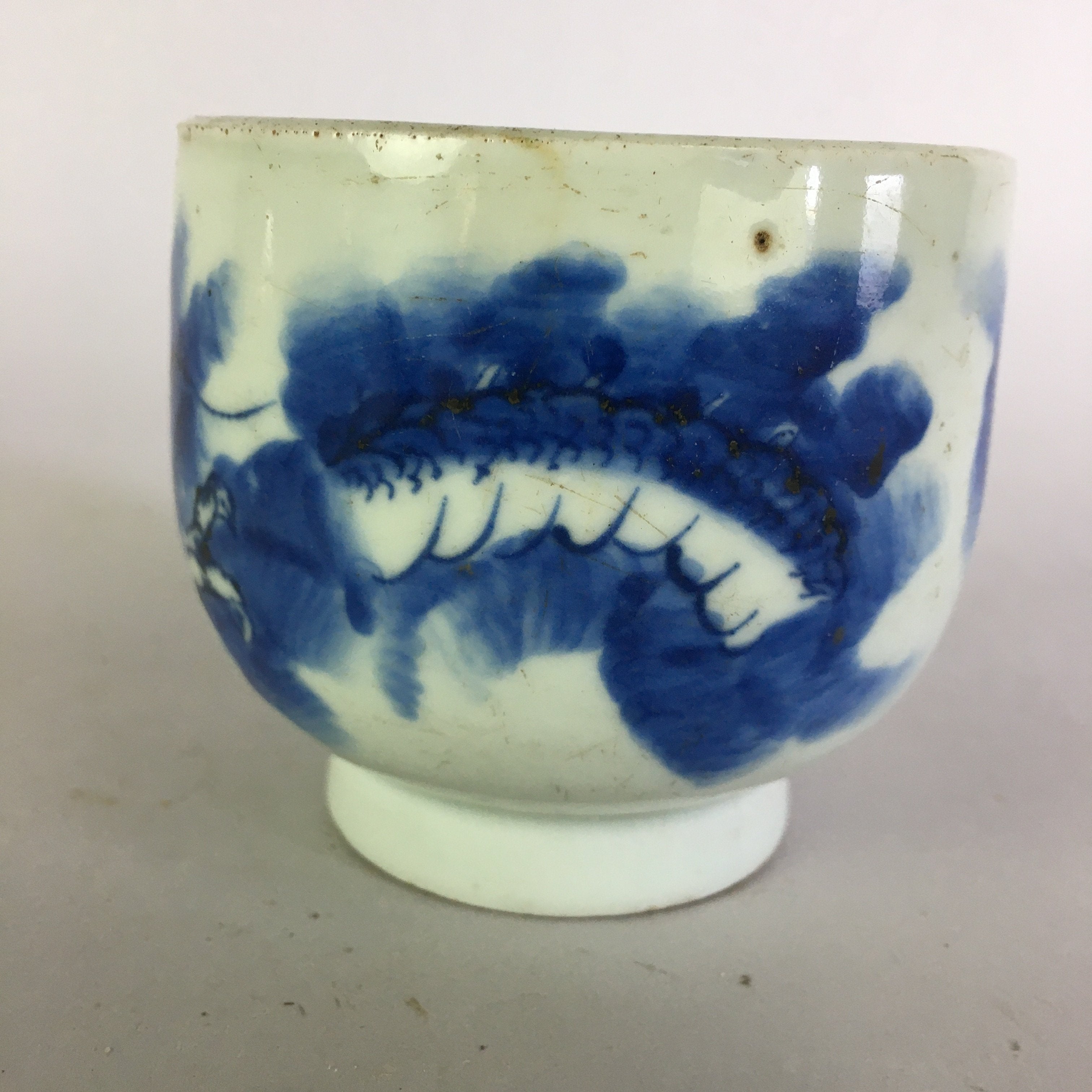 Japanese Sometsuke Porcelain Teacup Antique C1900 Yunomi Blue Dragon TC184