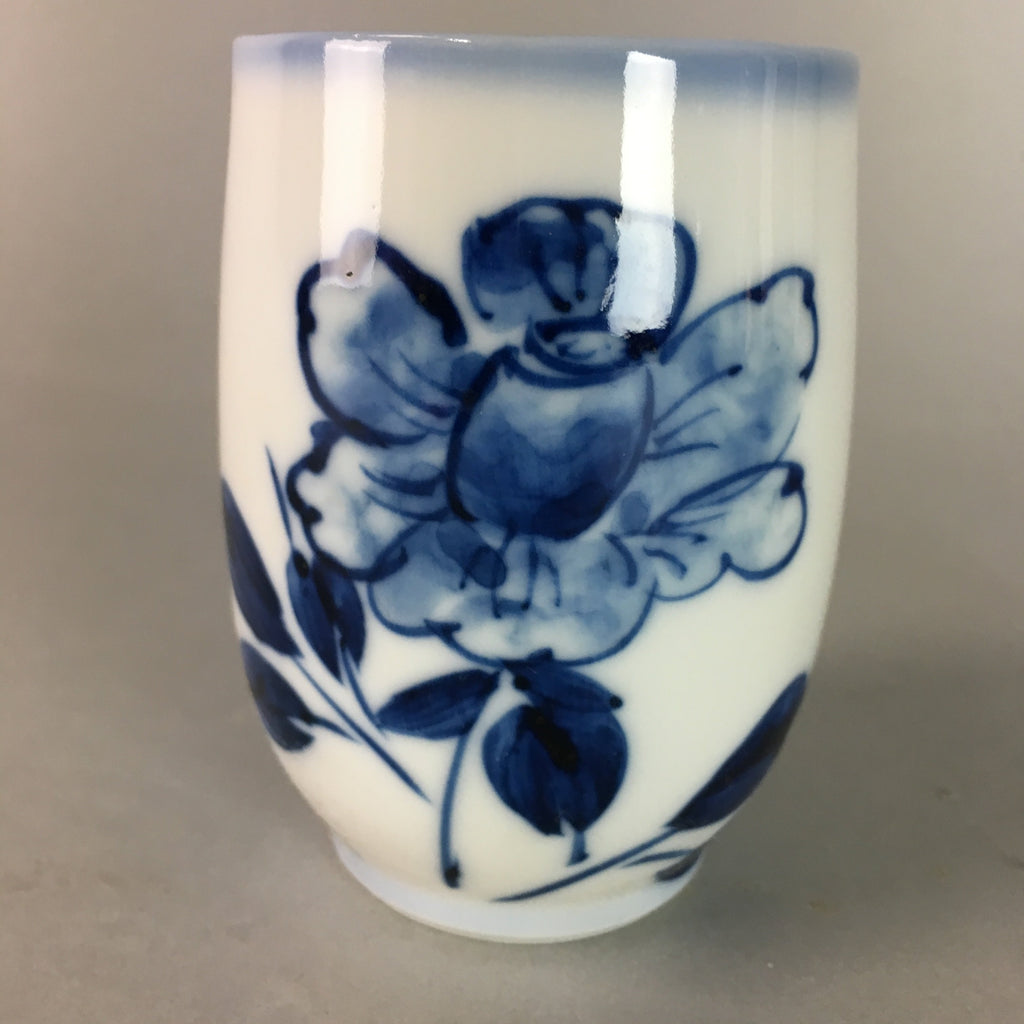 Japanese Sometsuke Porcelain Teacup Vtg Yunomi Blue White Floral Sencha TC54