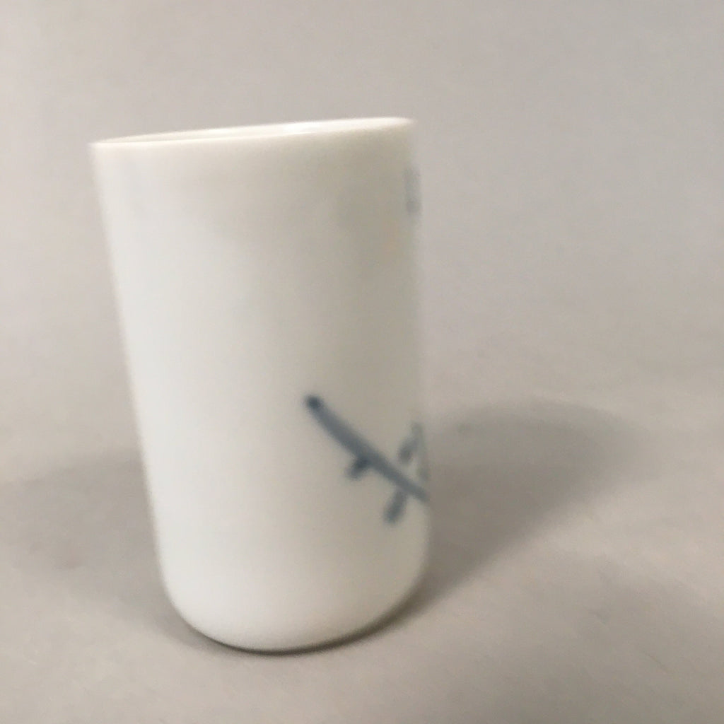 Japanese Sometsuke Porcelain Teacup Vtg Yunomi Blue White Sencha TC165