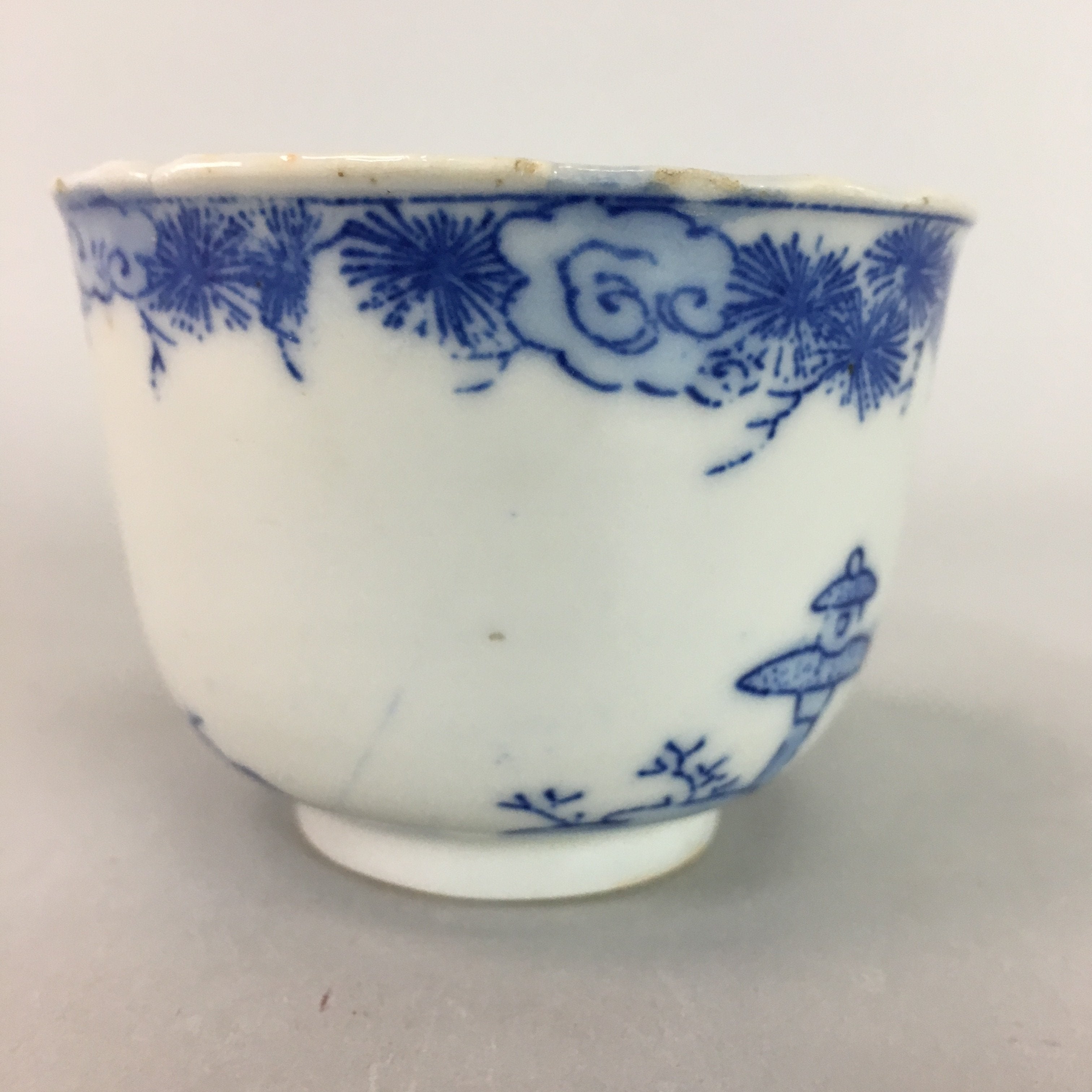 Japanese Sometsuke Porcelain Teacup Vtg Yunomi Sencha Blue Floral Design PT390