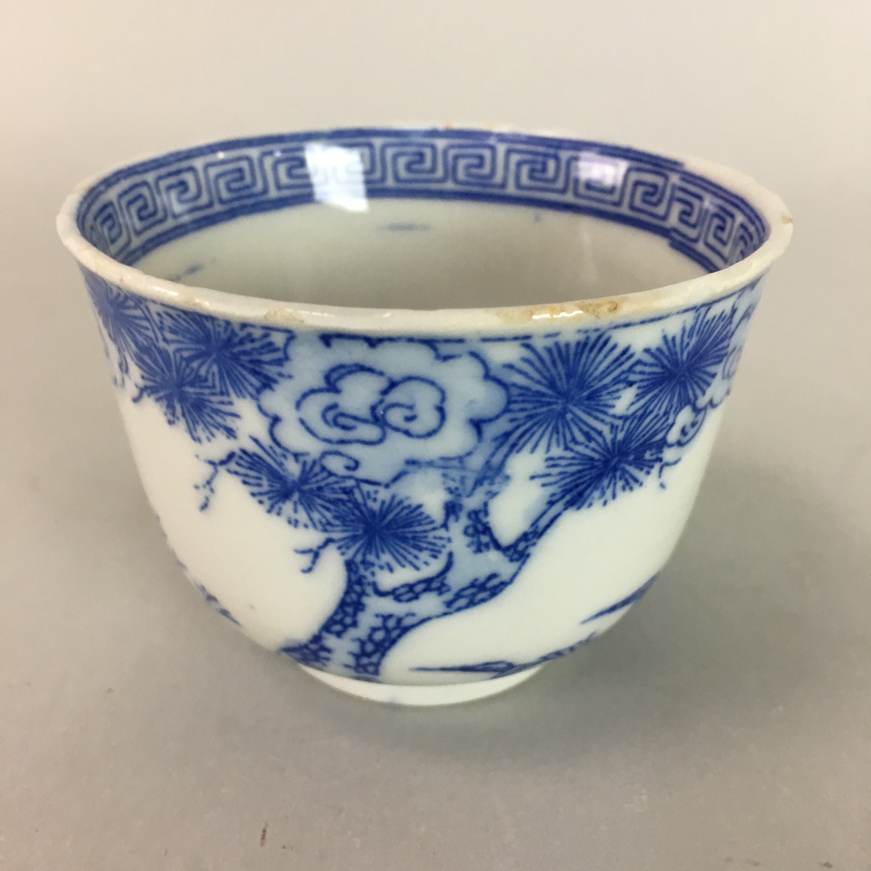 Japanese Sometsuke Porcelain Teacup Vtg Yunomi Sencha Blue Floral Design PT390
