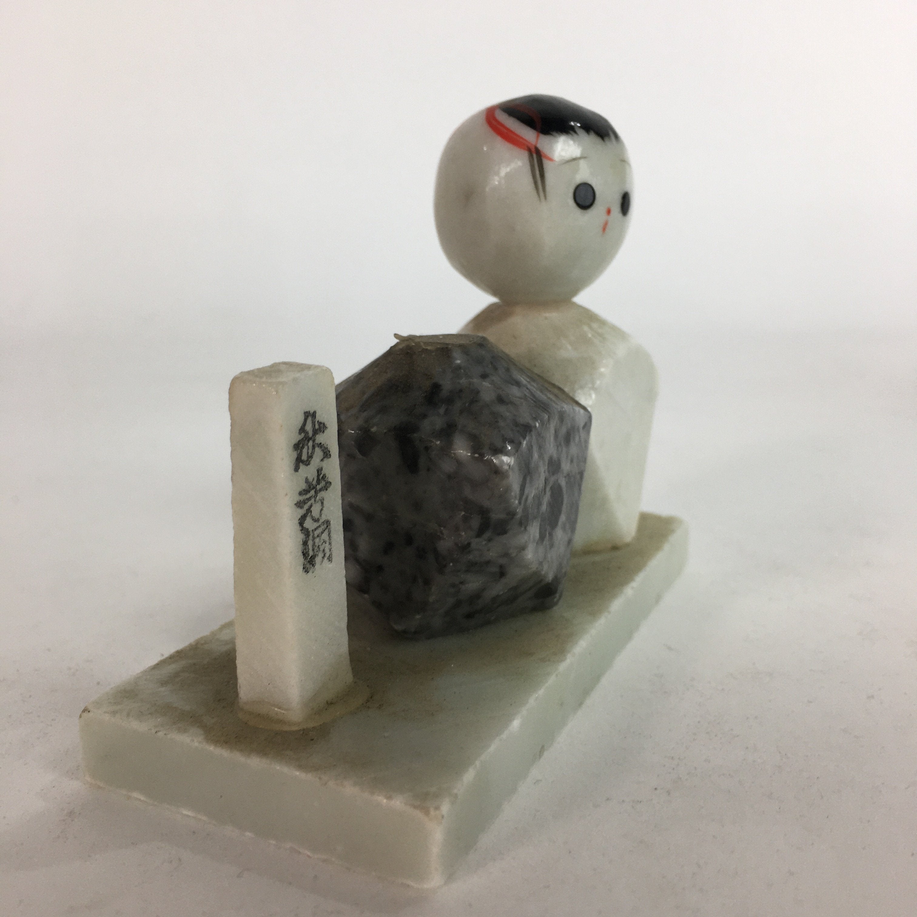 Japanese Stone Sculpture Figurine Vtg Kokeshi doll Gray White Stone Kids KF569