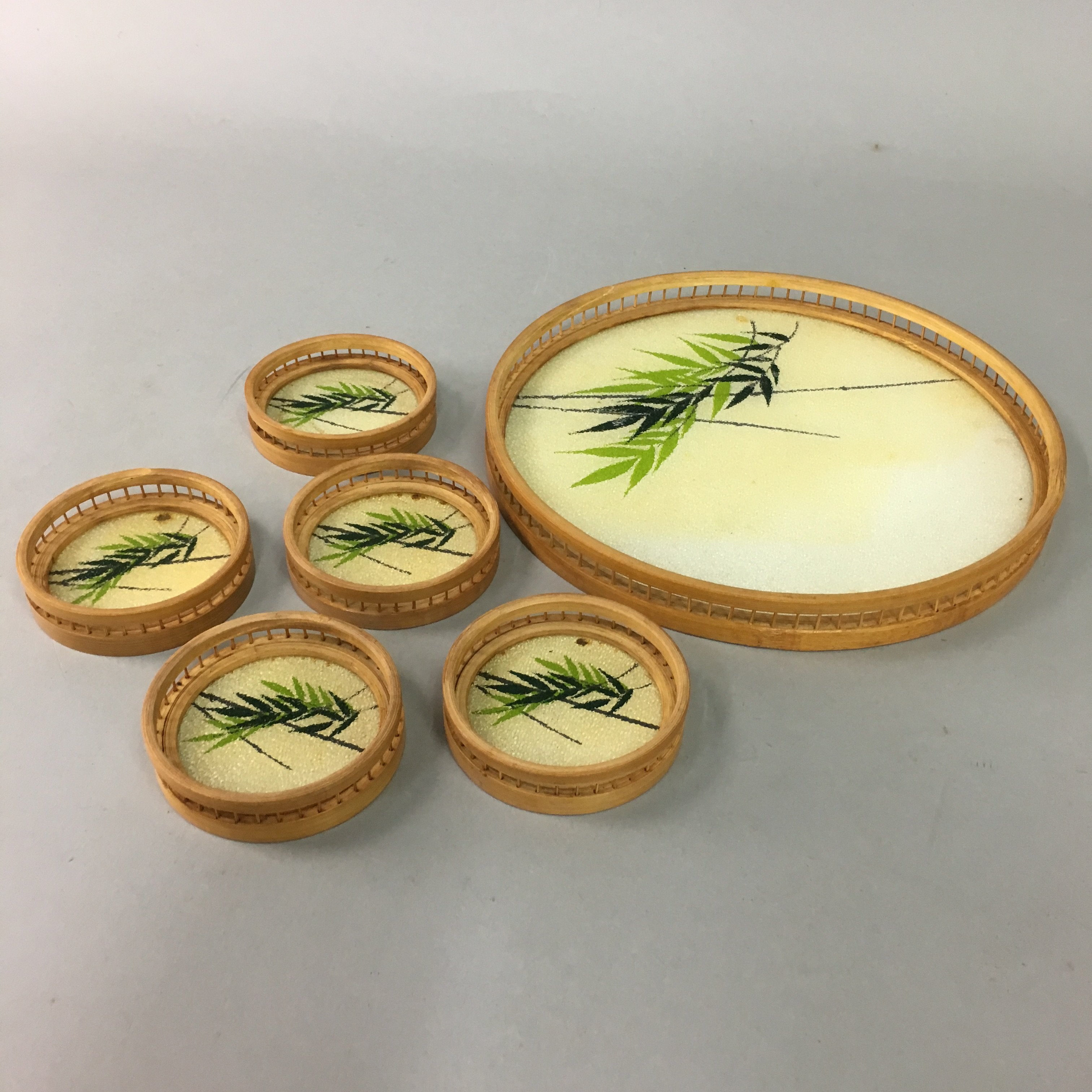 Japanese Tray Coaster Set Vtg Obon Saucer Plate Bamboo Glass Round UR301