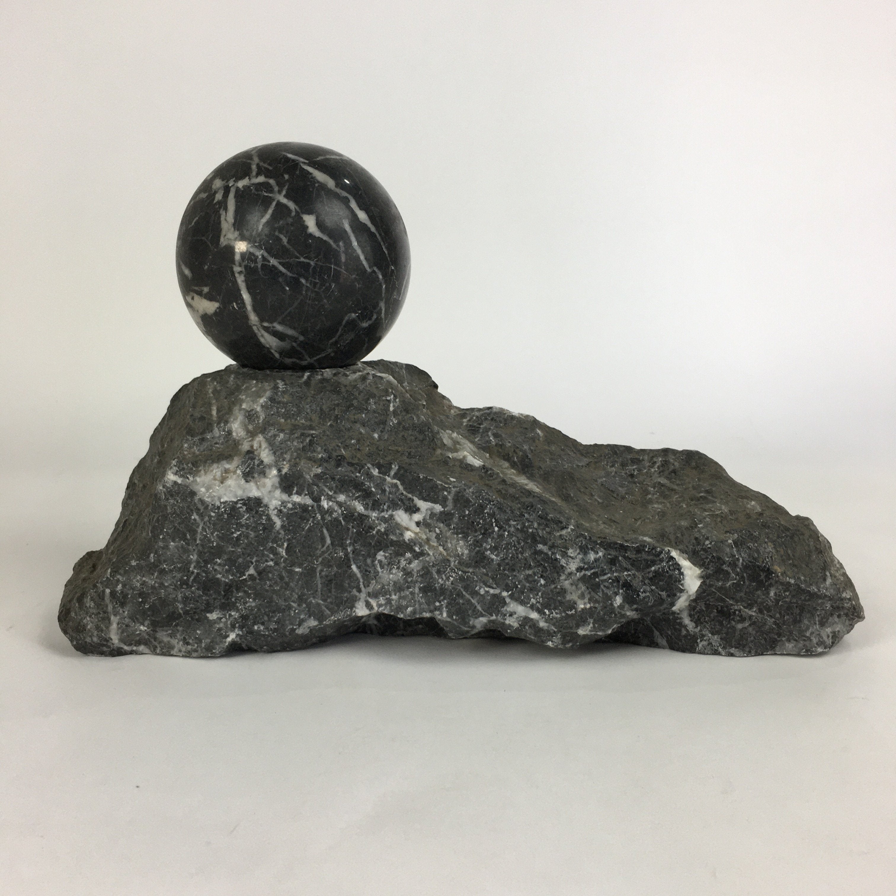 Japanese Viewing Stone Sphere Ball Zen Buddhist Viewing Stone Suiseki JK214