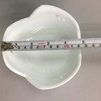 Japanese White Porcelain Snack Bowl Vtg Kobachi Flower White Floral Design QT44