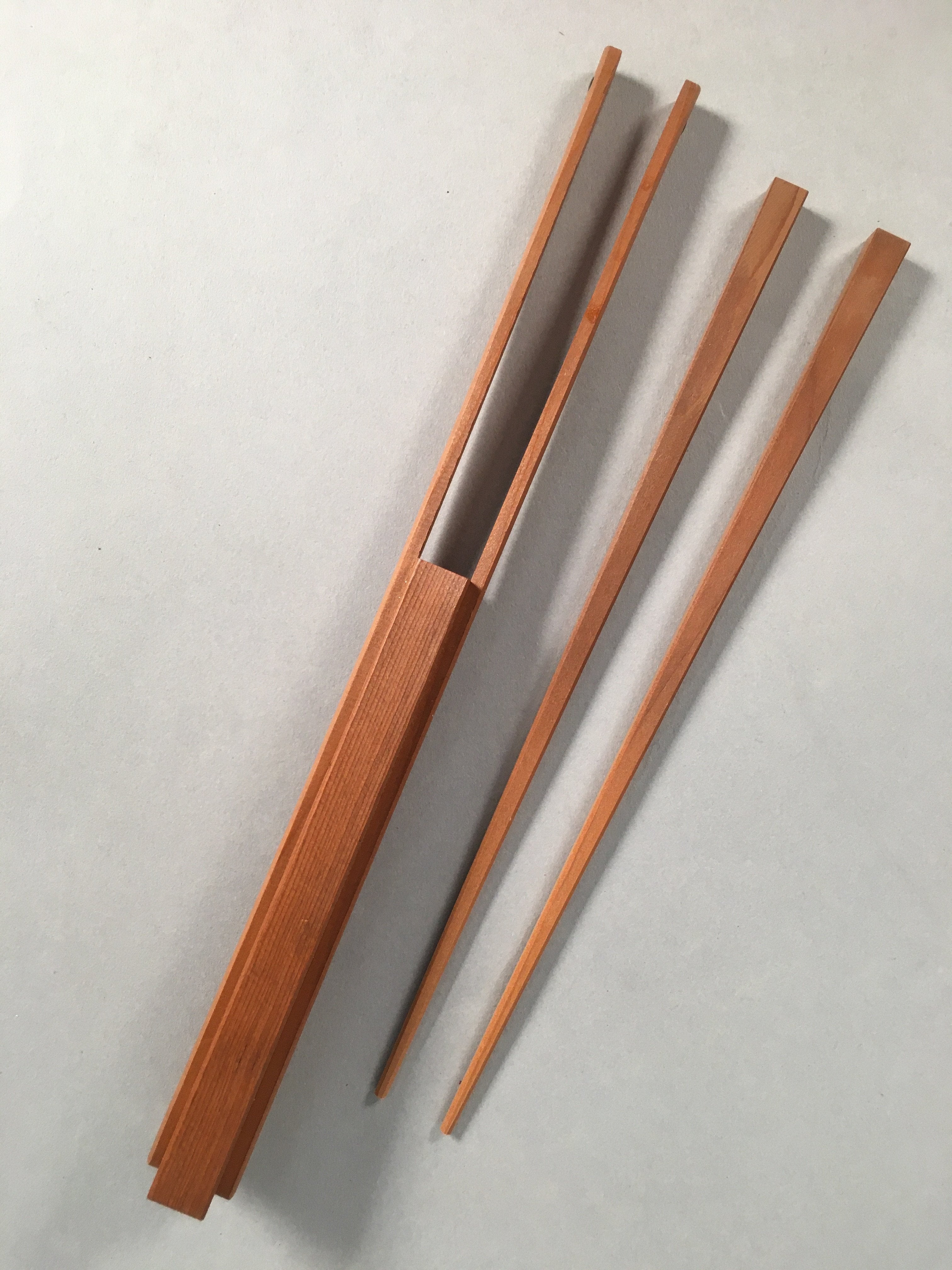 Japanese Wood Chopsticks 1 Pair Vtg Hashi Holder Tableware Brown JK113