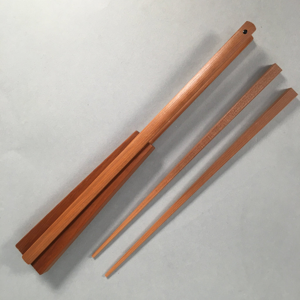 Japanese Wood Chopsticks 1 Pair Vtg Hashi Holder Tableware Brown JK113