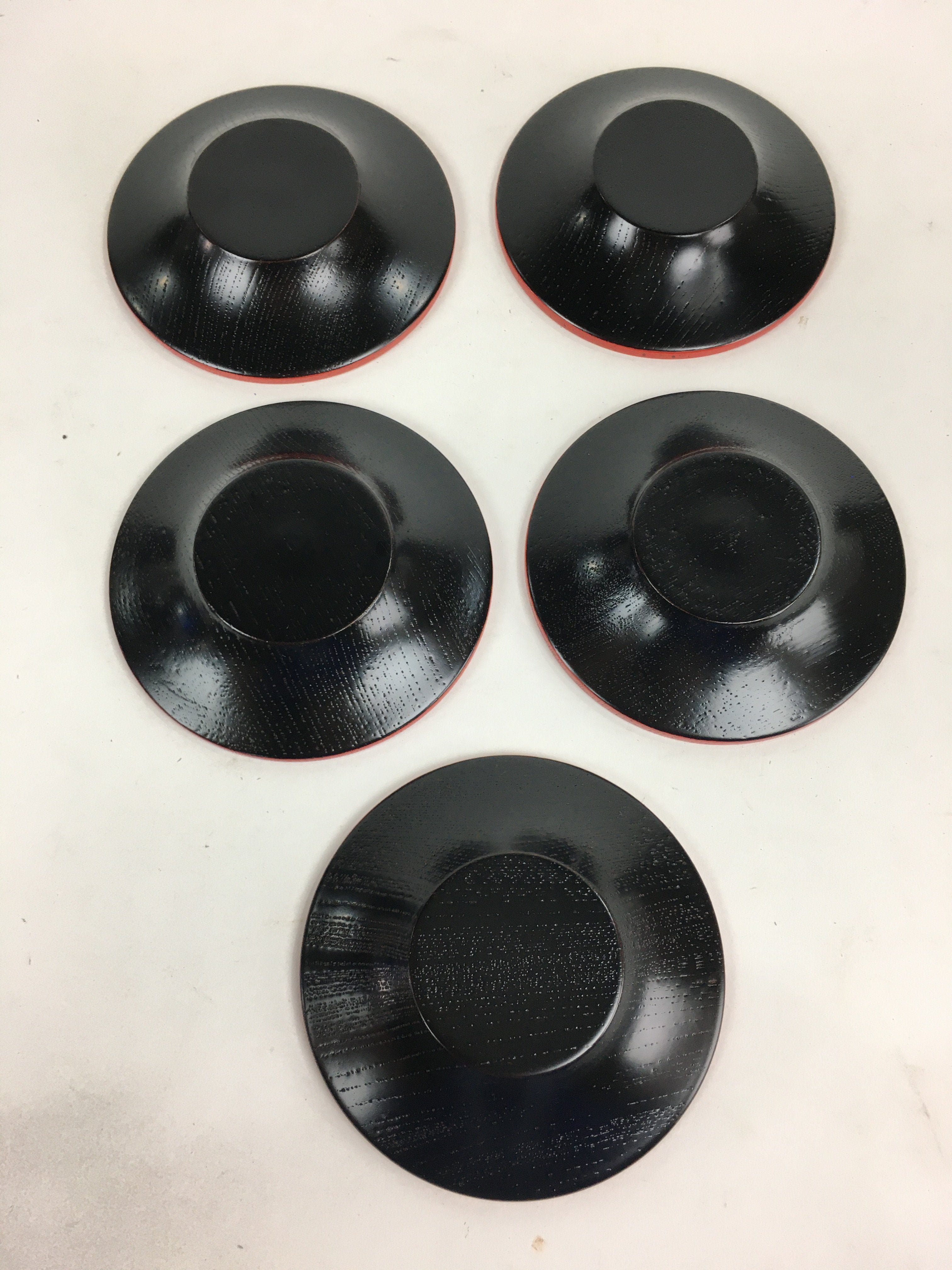 Japanese Wood Lacquer Drink Saucer 5pc Set Vtg Chataku Coaster Red Black UR535