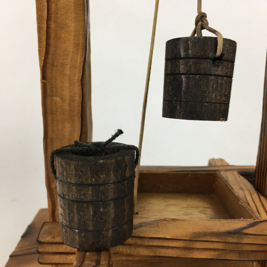 Japanese Wooden Art Display Well Vtg Handmade Brown Tsurube Ido BD684