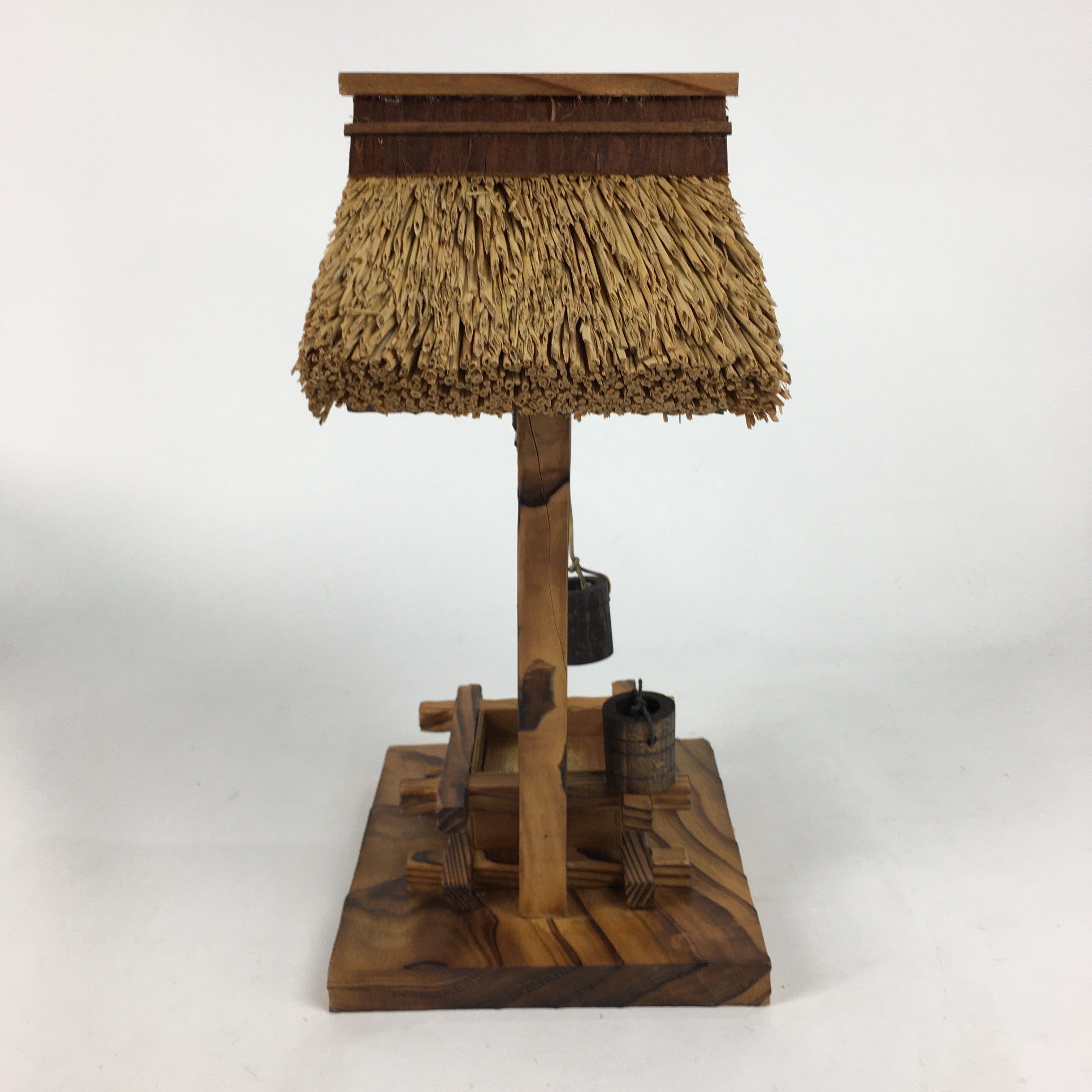 Japanese Wooden Art Display Well Vtg Handmade Brown Tsurube Ido BD684