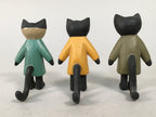Japanese Wooden Black Cat Figurine Set 3pc Vtg Doll Number Green Yellow KF440