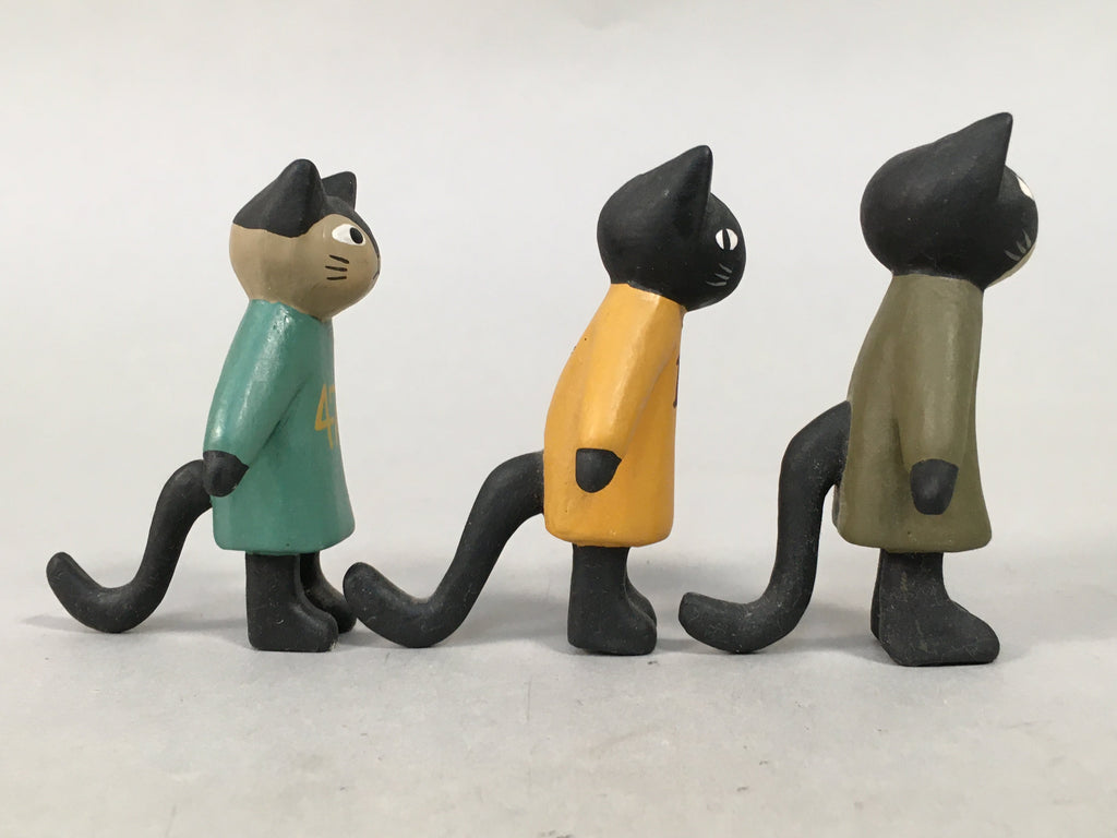 Japanese Wooden Black Cat Figurine Set 3pc Vtg Doll Number Green Yellow KF440