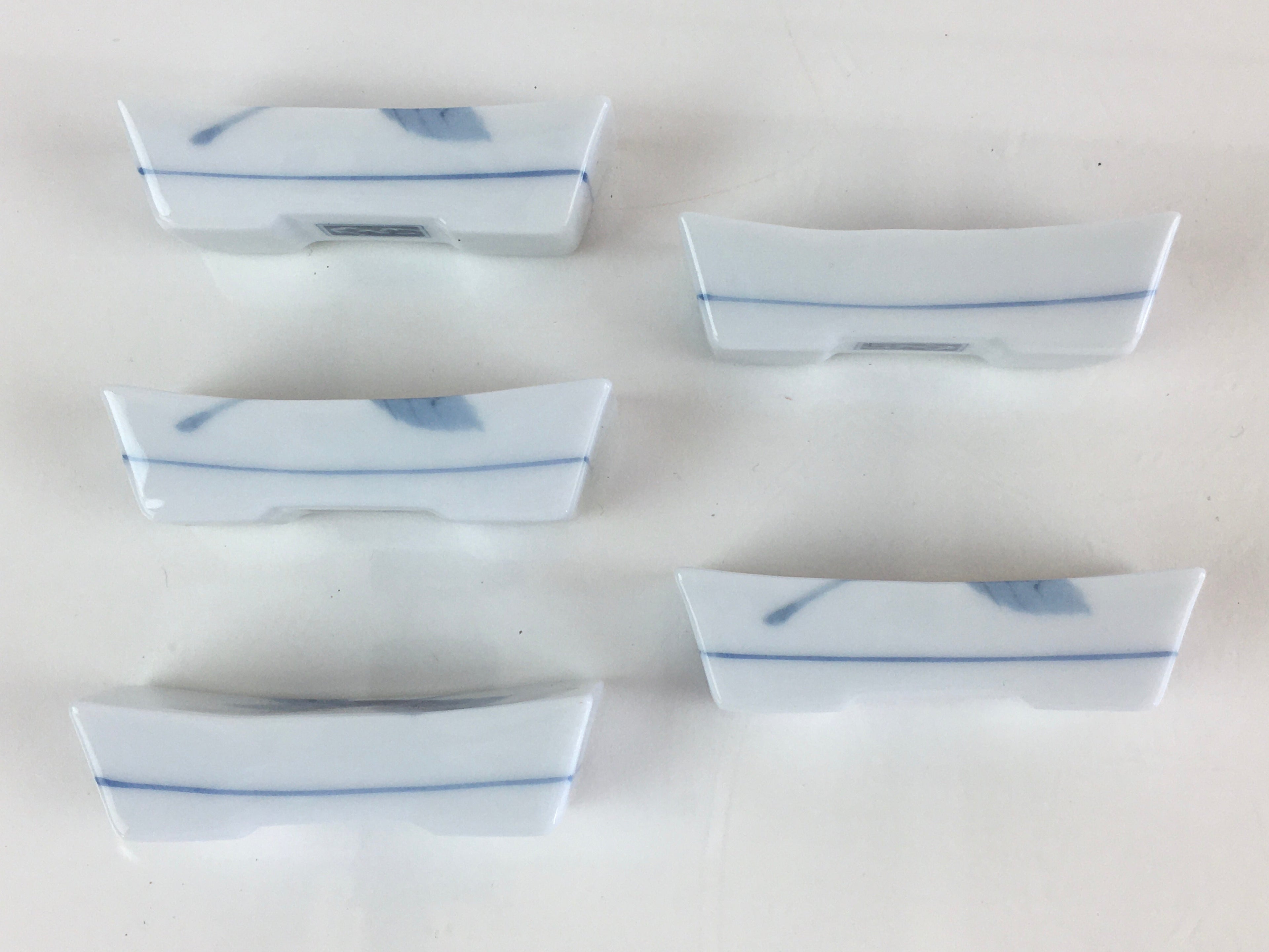 Japanese Wooden Boxed Porcelain Chopstick Rest 5pc Set Vtg Hashioki PX624