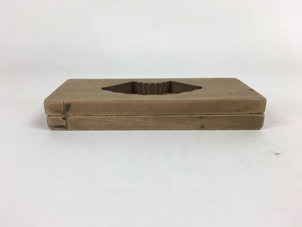 Japanese Wooden Cake Mold Kashigata Sweets Vtg Carving Brown Folding Fan Kg363