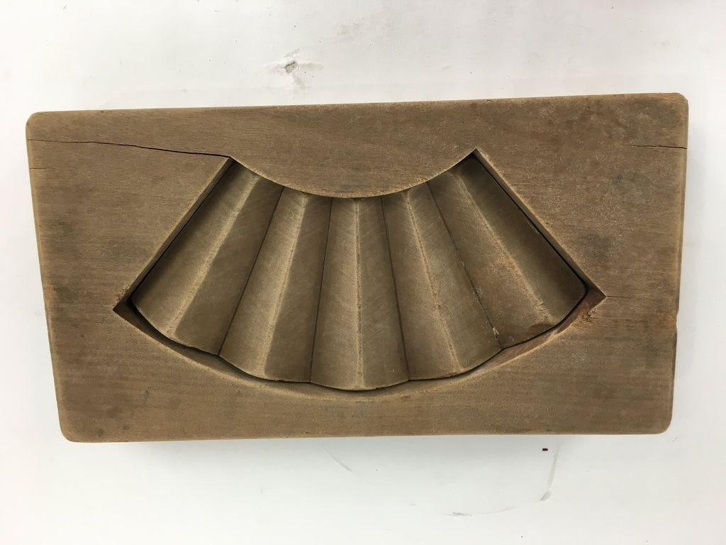 Japanese Wooden Cake Mold Kashigata Sweets Vtg Carving Brown Folding Fan Kg373
