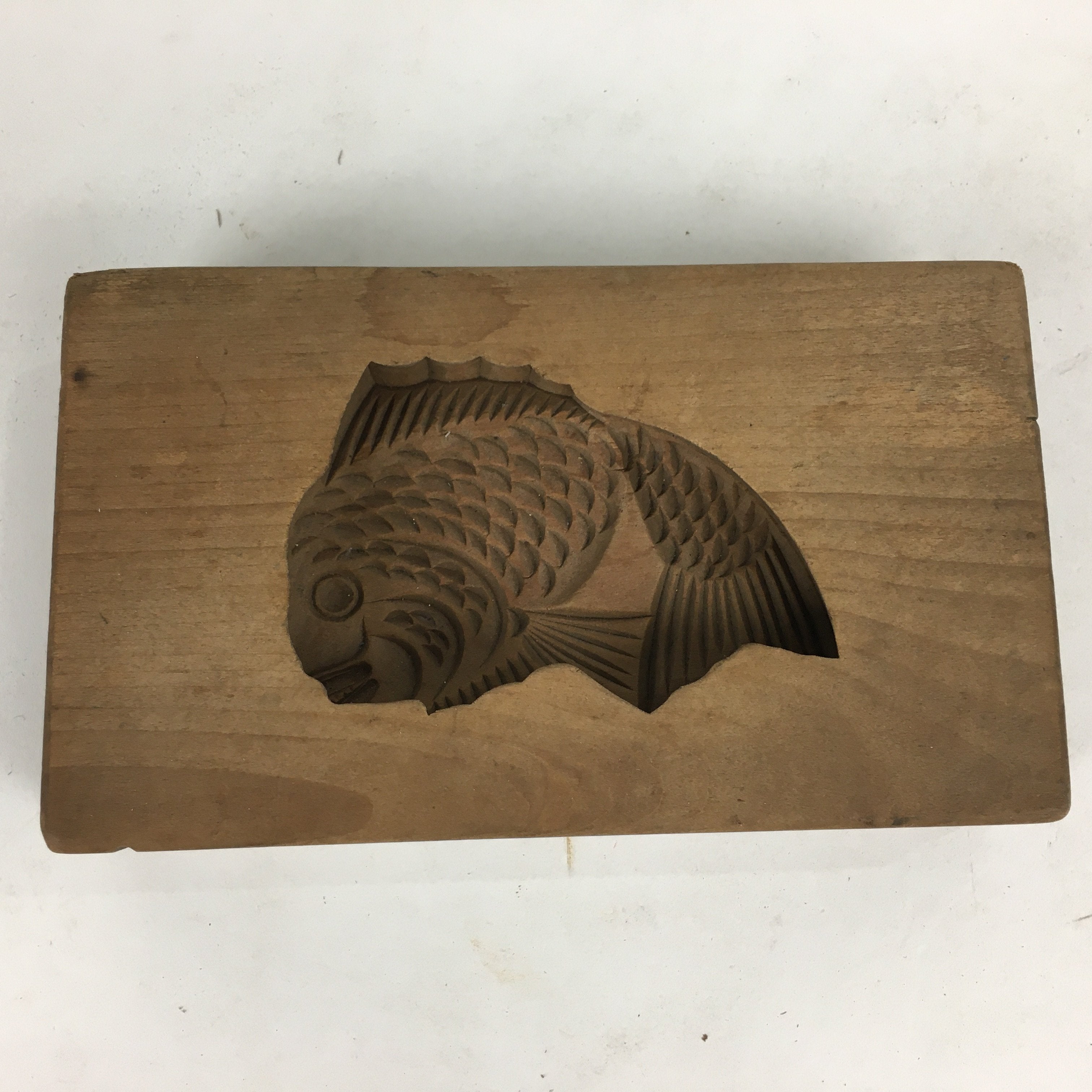 Japanese Wooden Cake Mold Kashigata Sweets Vtg Carving Brown Snapper Kg341